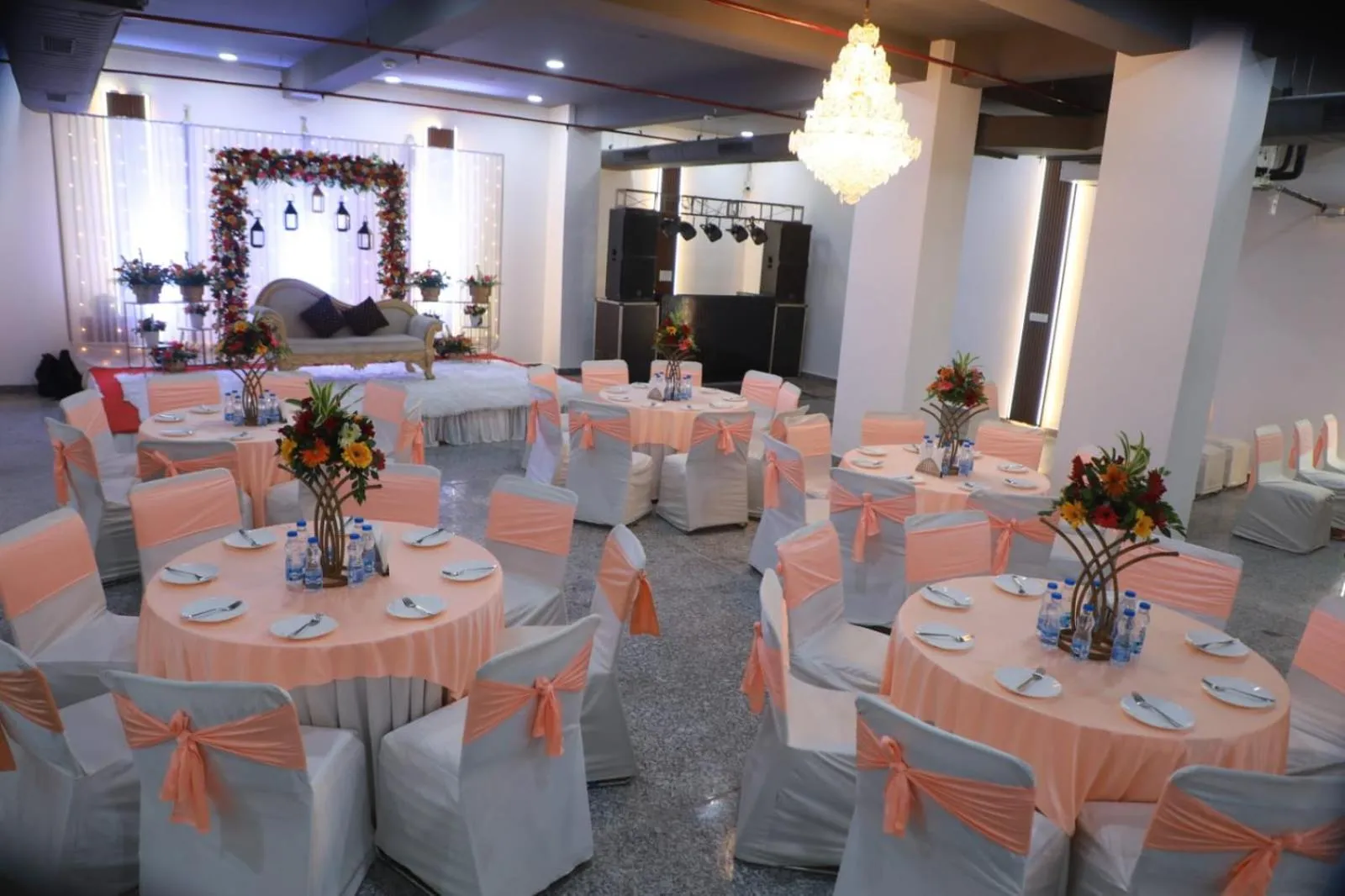 wedding in RR Galaxy