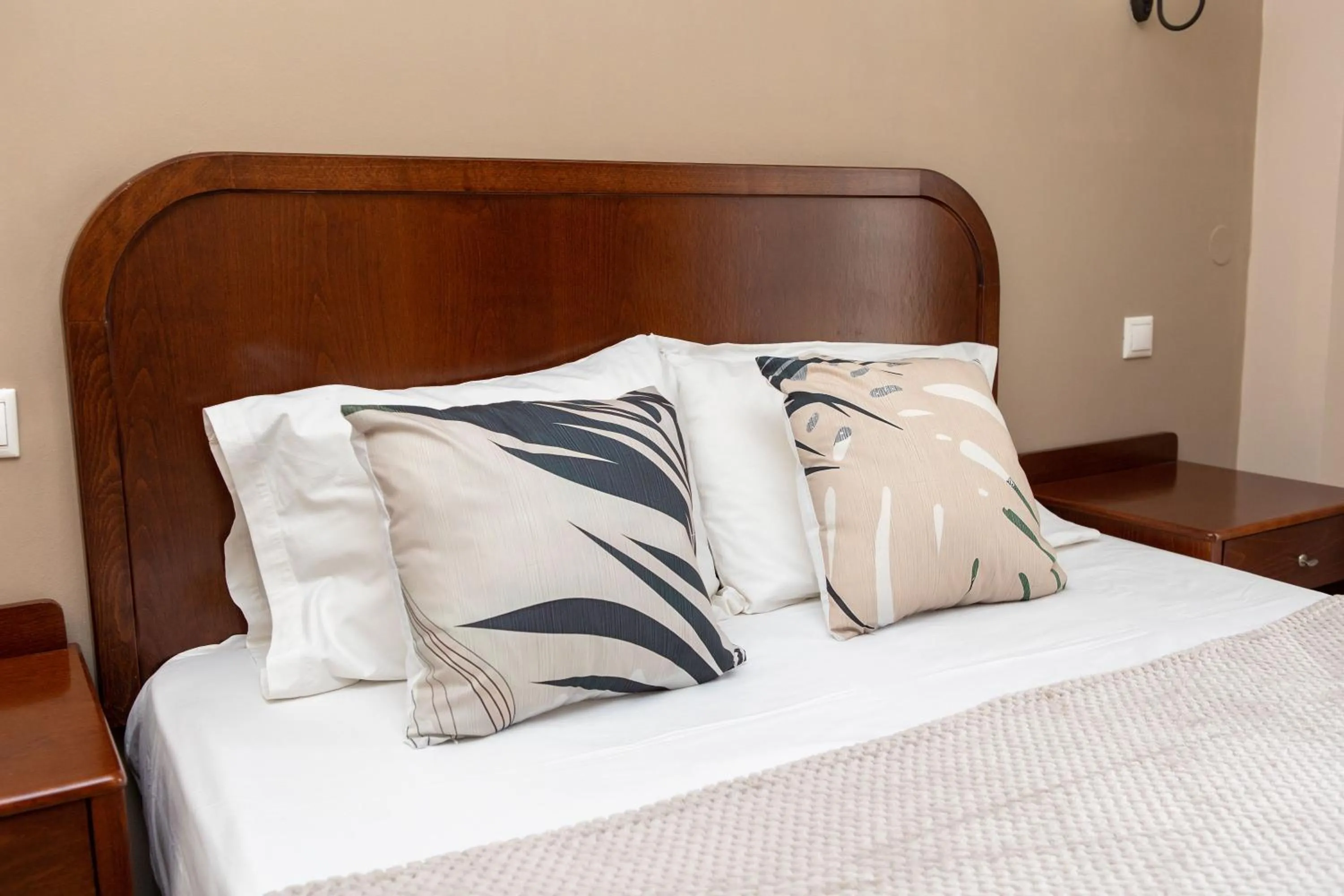 Bed in Hotel Strimoniko