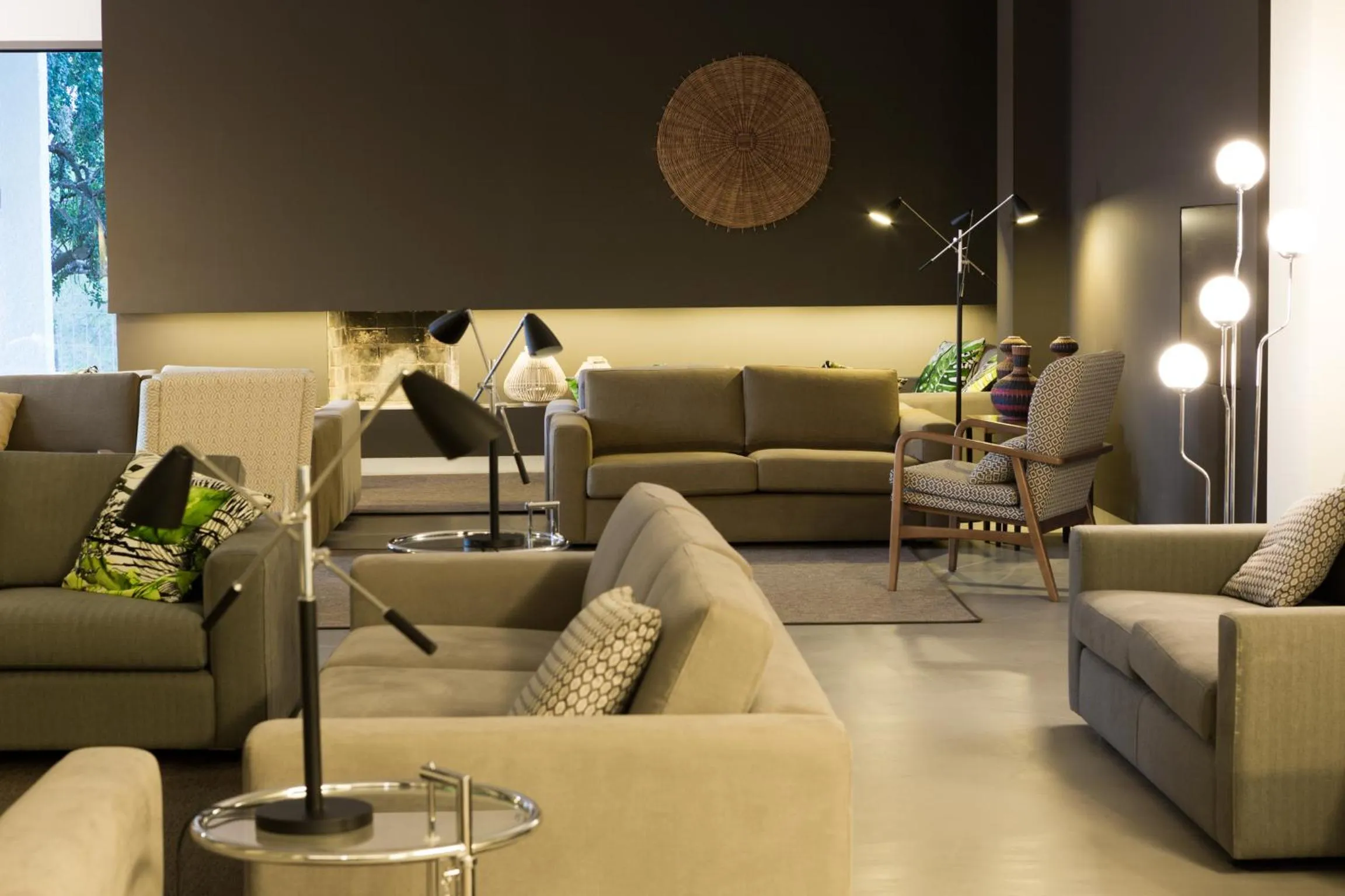 Communal lounge/ TV room in OZADI Tavira Hotel