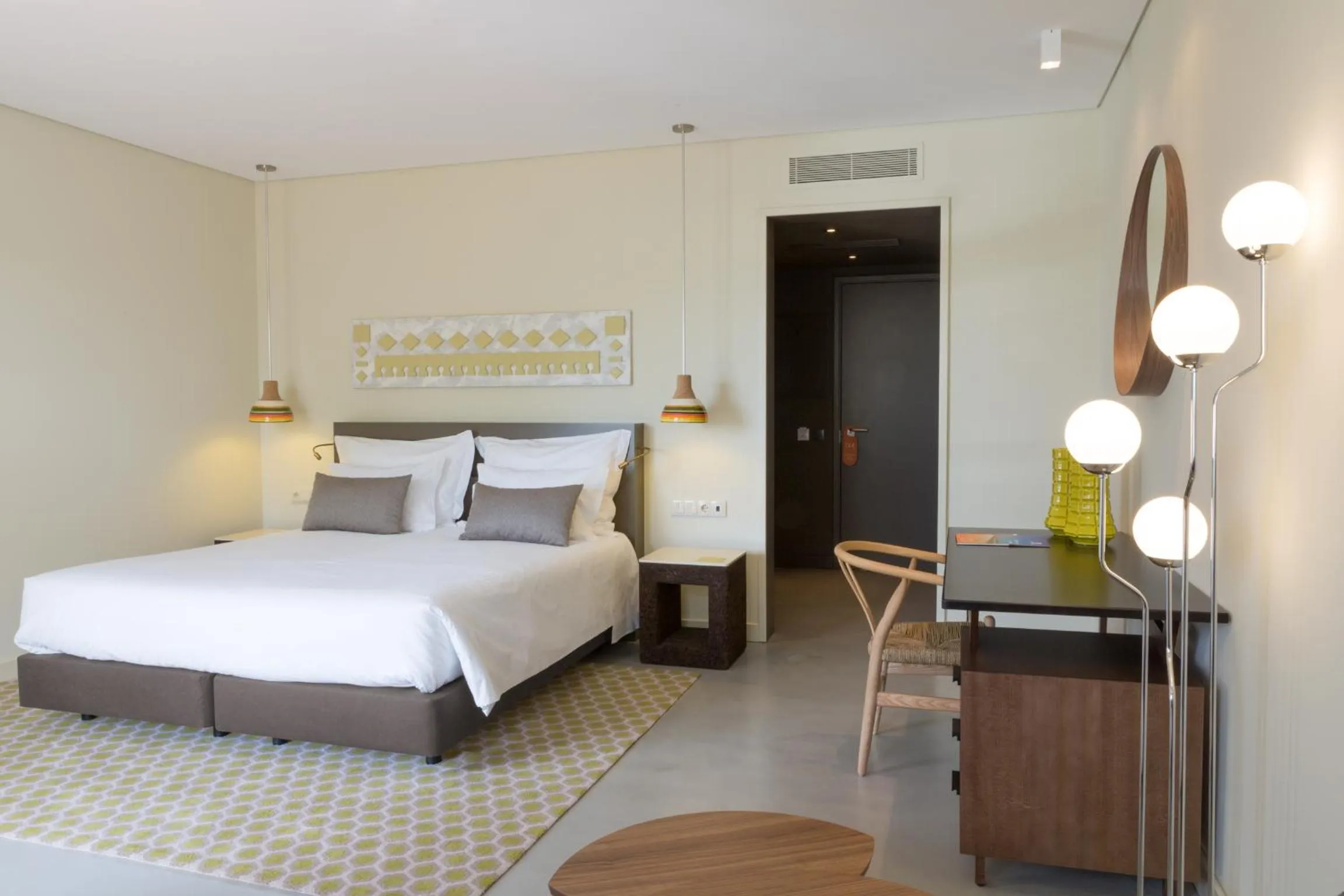 Photo of the whole room, Bed in OZADI Tavira Hotel