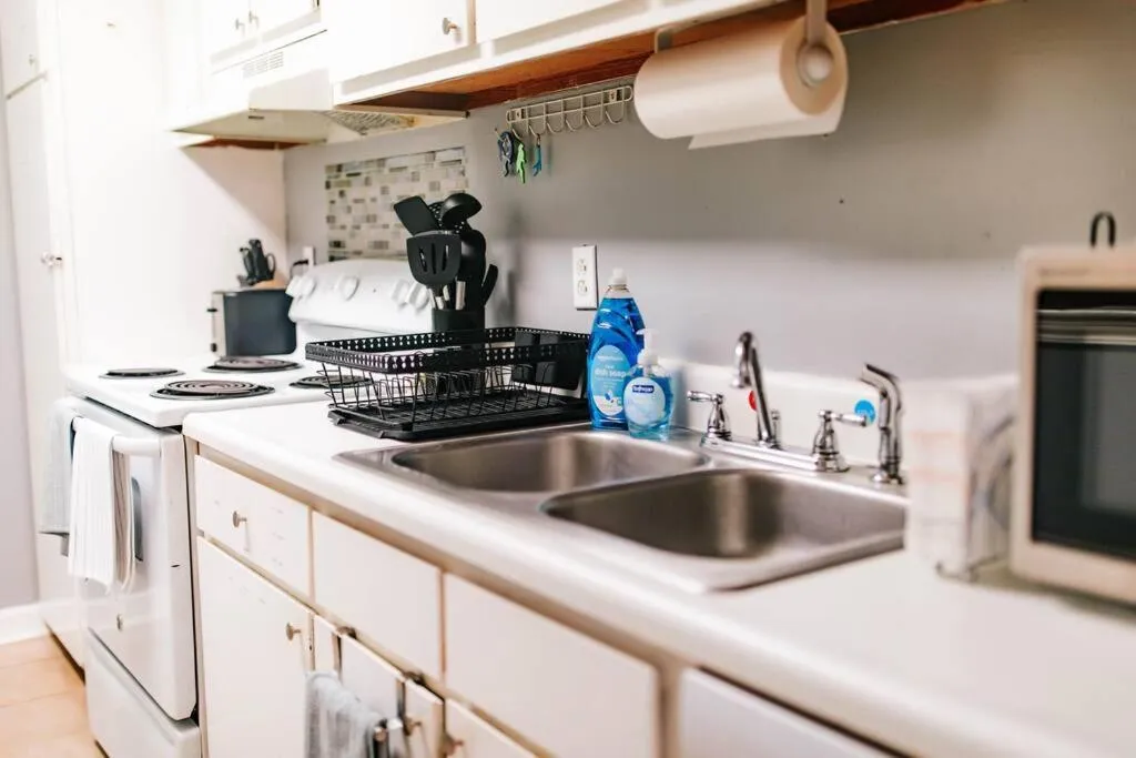 Cozy 3-Bed Athens Getaway, Right Near UGA!