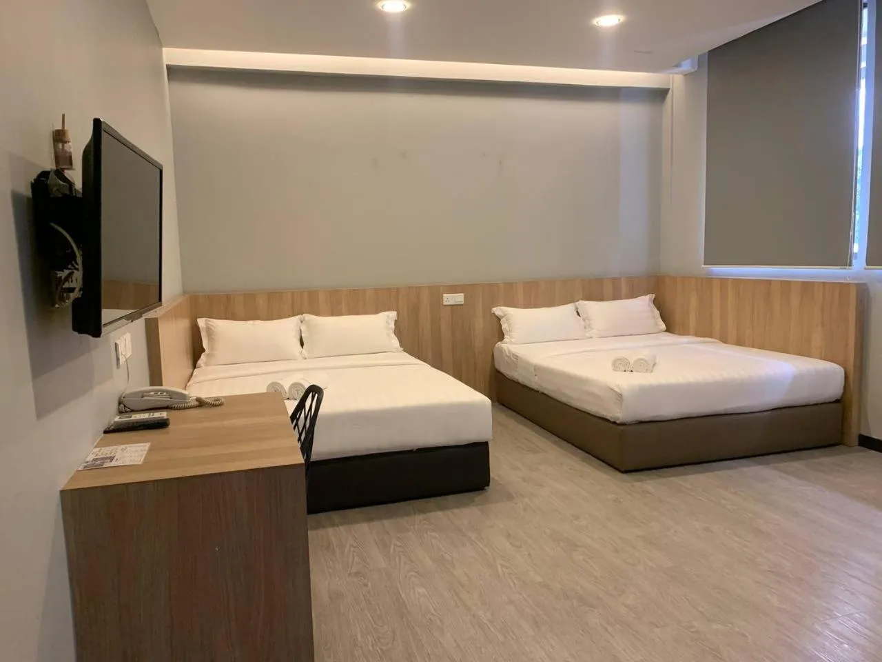 Photo of the whole room in The Daily Hotel