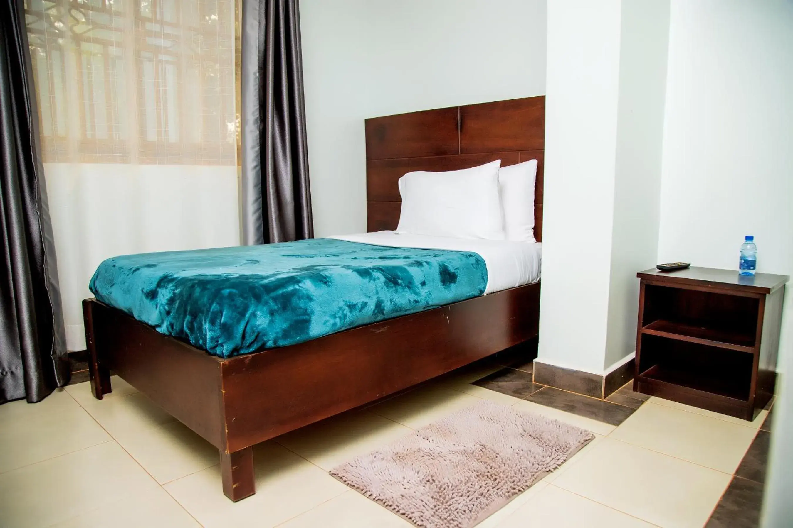 Standard Single Room - single occupancy in Blue Berries Hotel Standard Single Room - single occupancy in Blue Berries Hotel