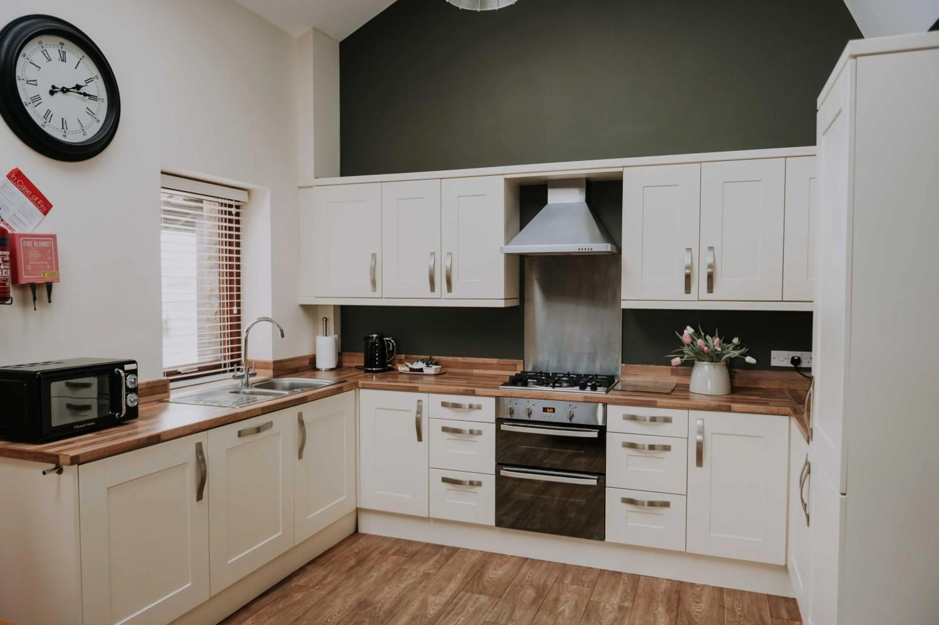 Pattys Barn Holiday Cottages, Cabins and Venue Hire