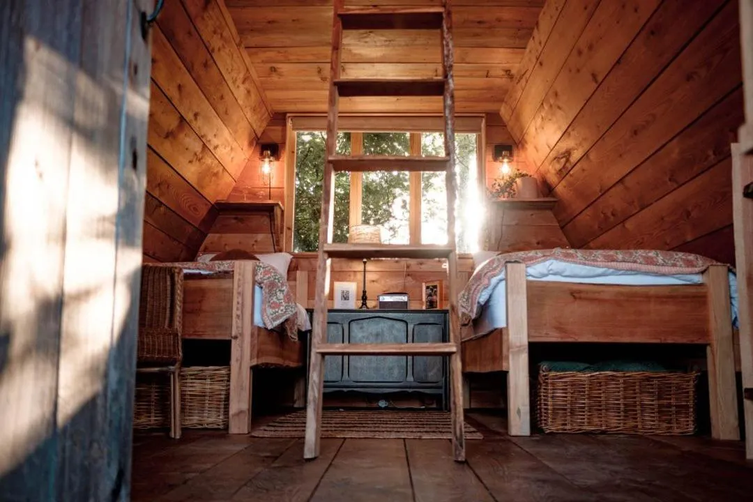 Bed in Pattys Barn Holiday Cottages, Cabins and Venue Hire