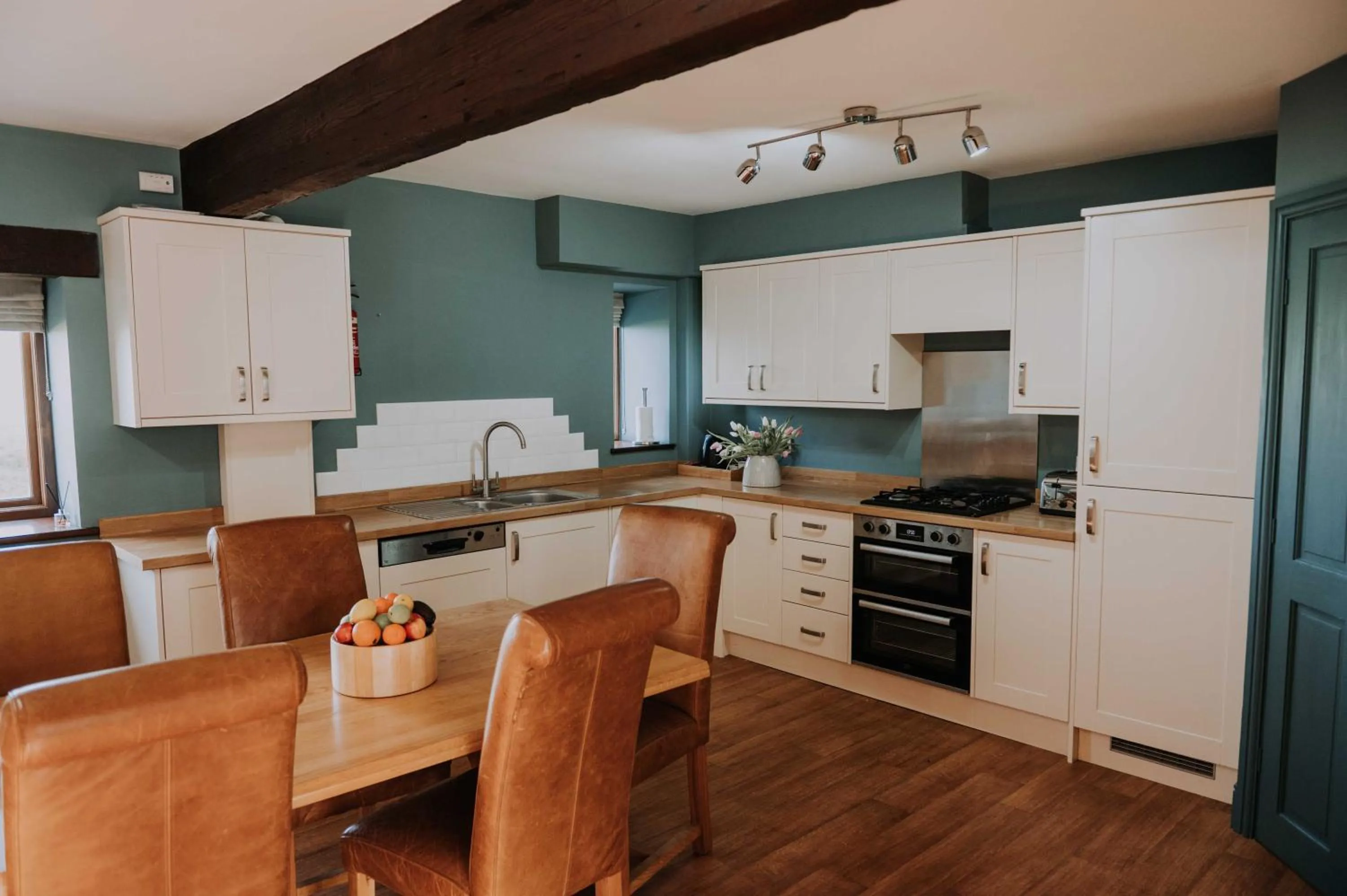 Pattys Barn Holiday Cottages, Cabins and Venue Hire