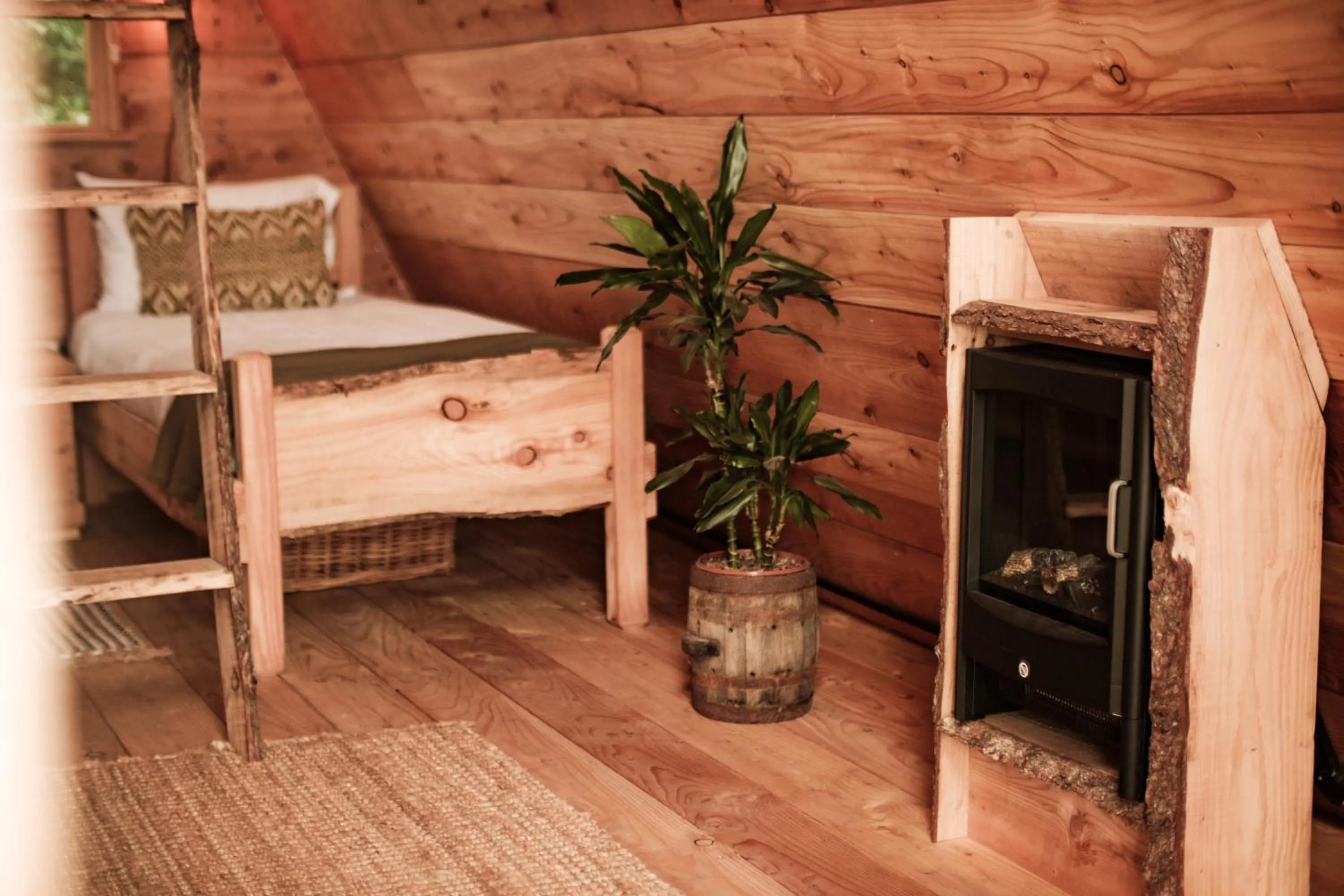 Bed in Pattys Barn Holiday Cottages, Cabins and Venue Hire