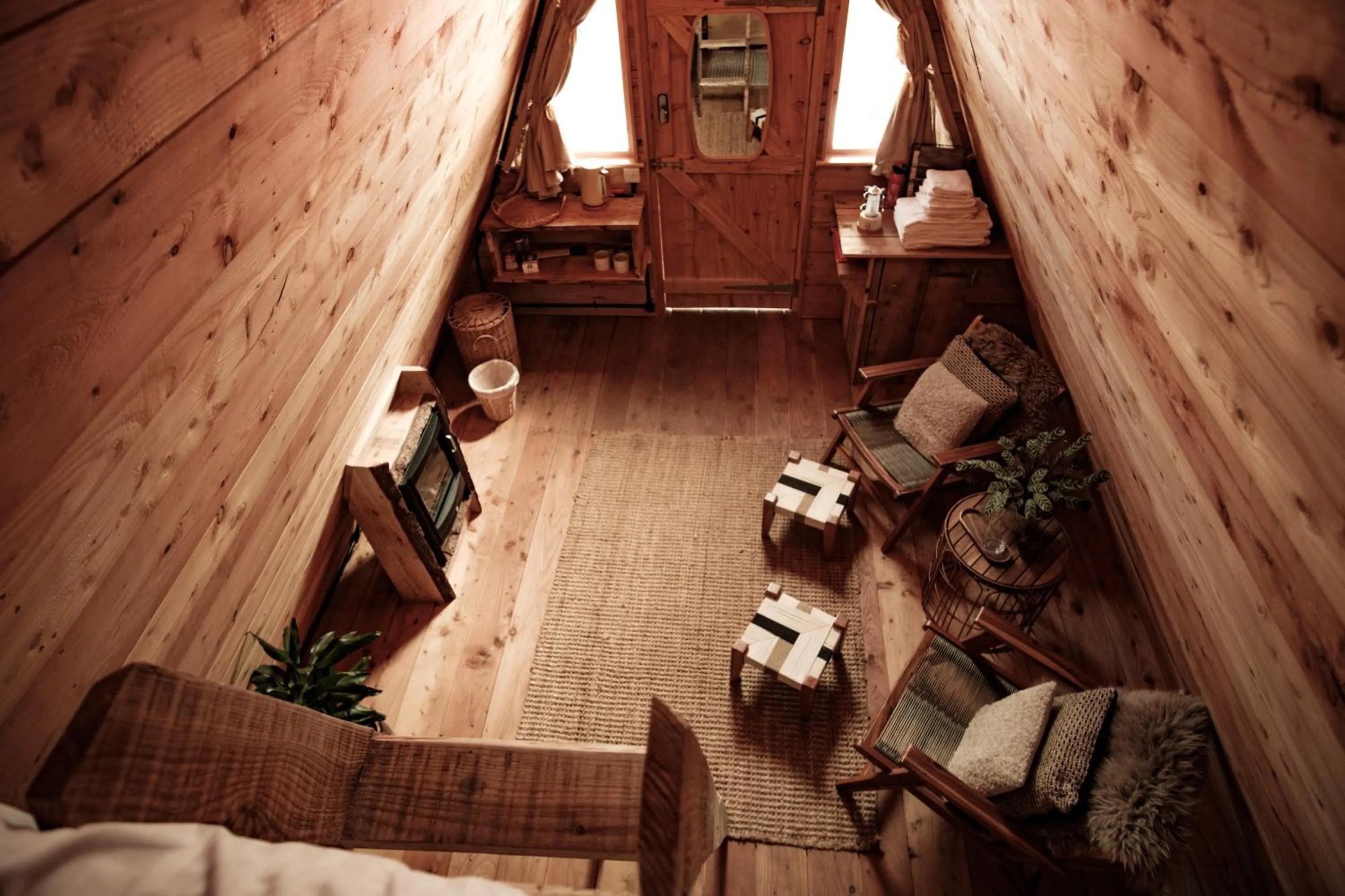 Pattys Barn Holiday Cottages, Cabins and Venue Hire