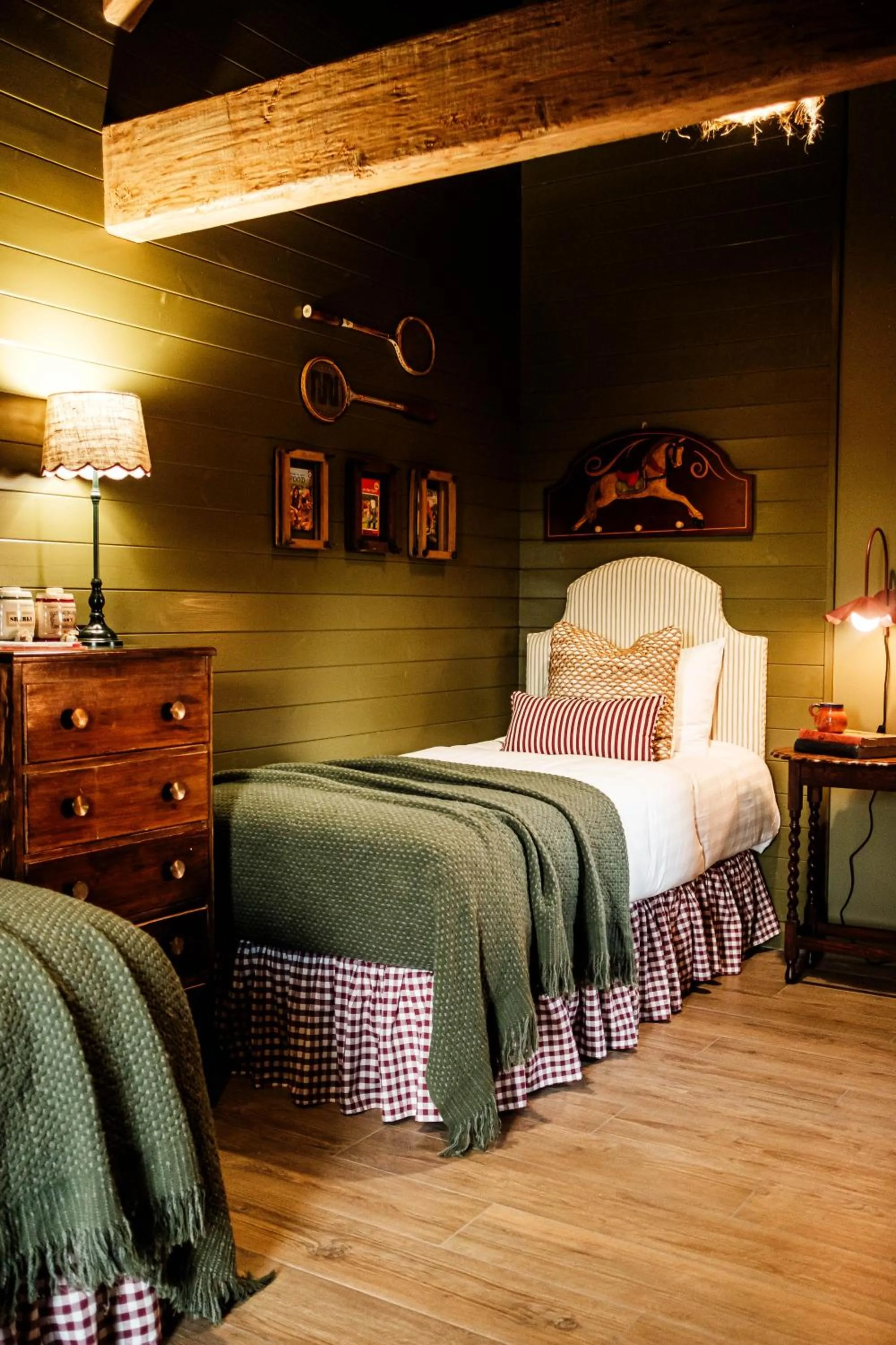 Bed in Pattys Barn Holiday Cottages, Cabins and Venue Hire