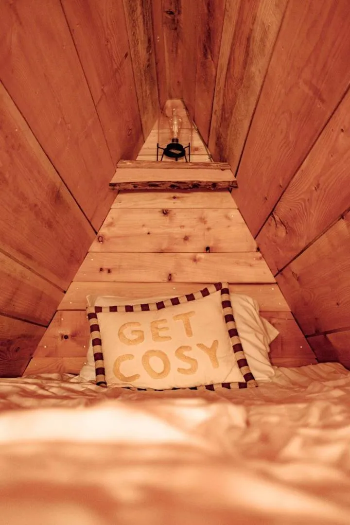 Bed in Pattys Barn Holiday Cottages, Cabins and Venue Hire