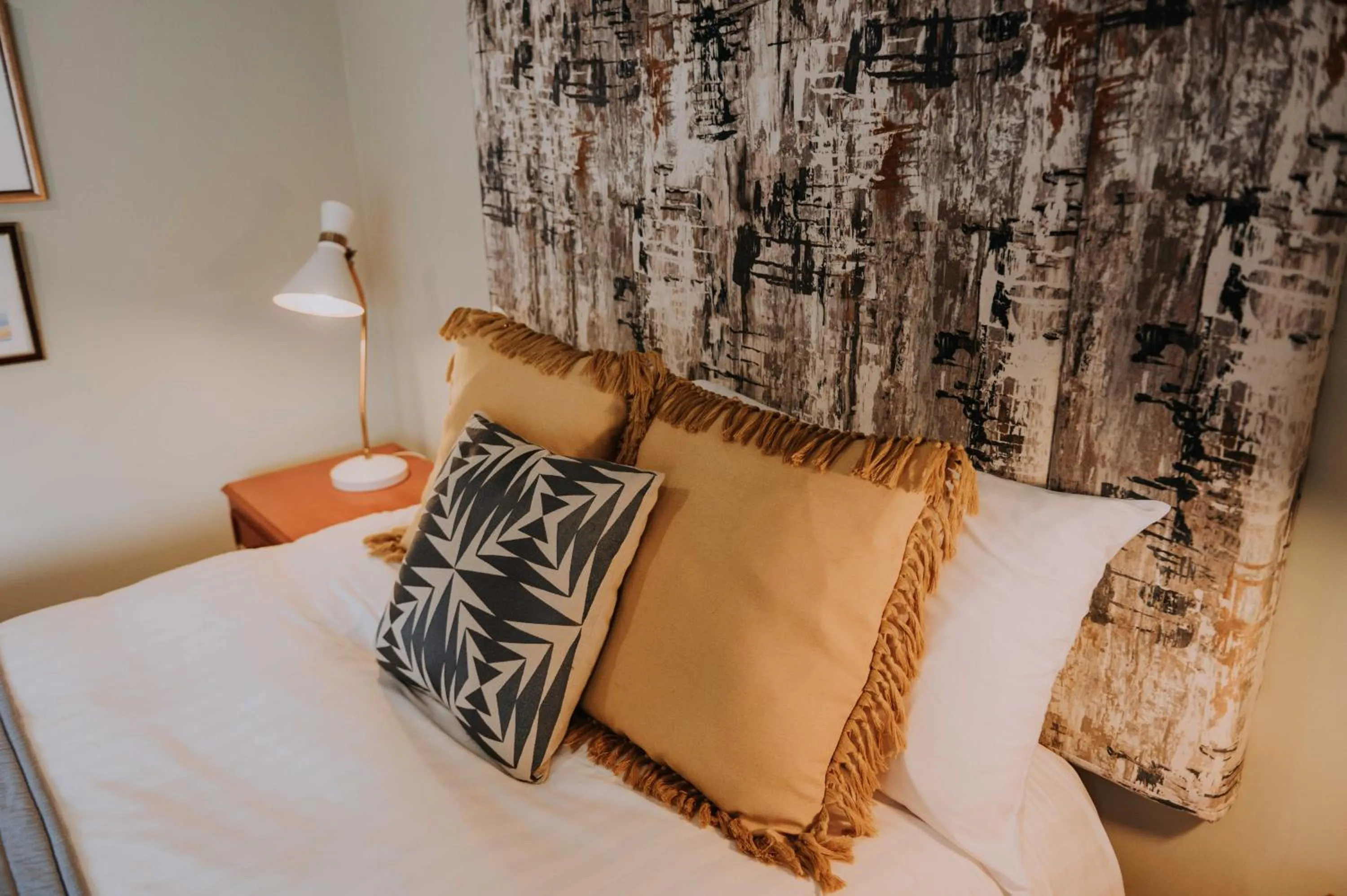 Bed in Pattys Barn Holiday Cottages, Cabins and Venue Hire