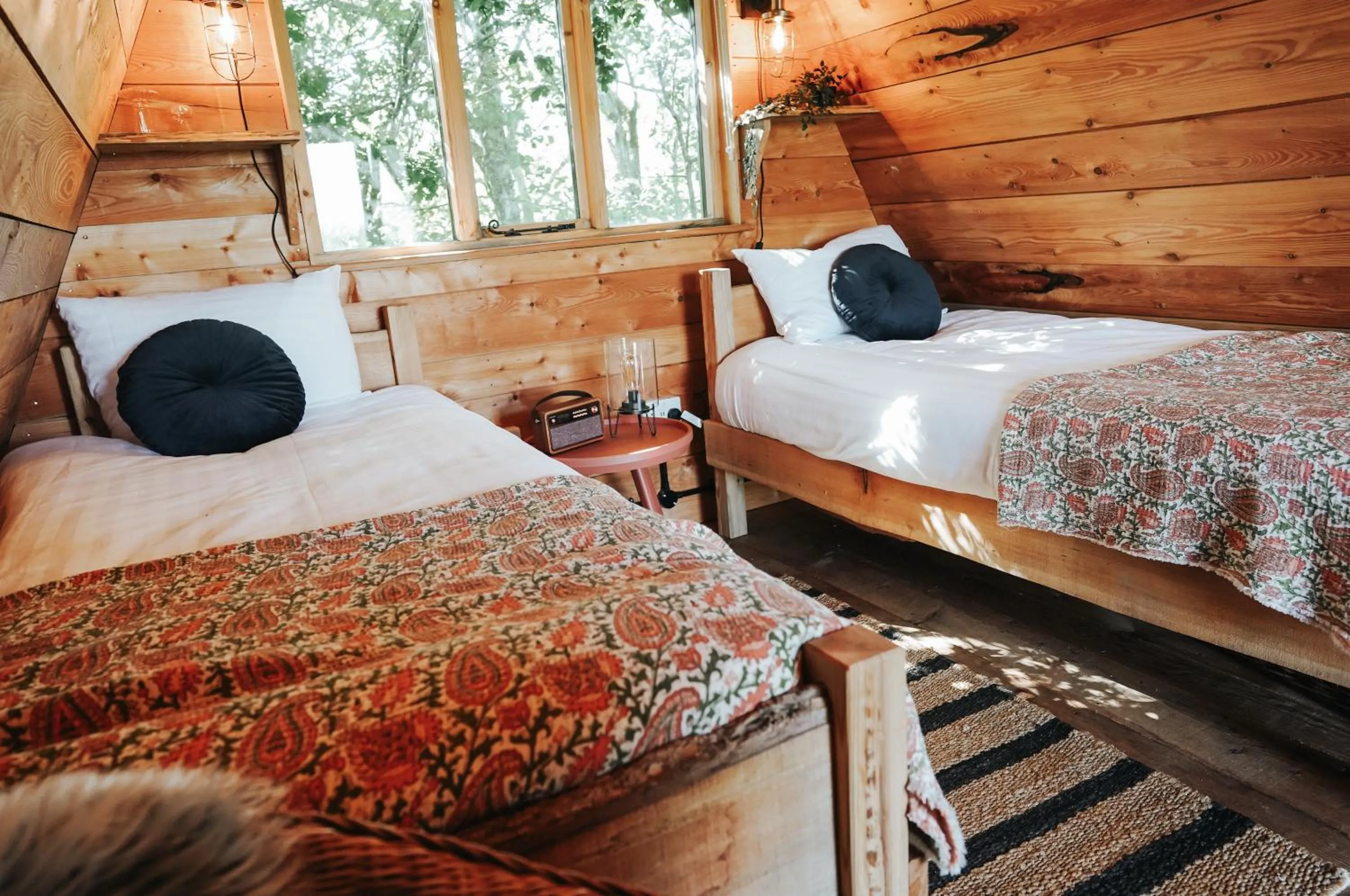 Bed in Pattys Barn Holiday Cottages, Cabins and Venue Hire