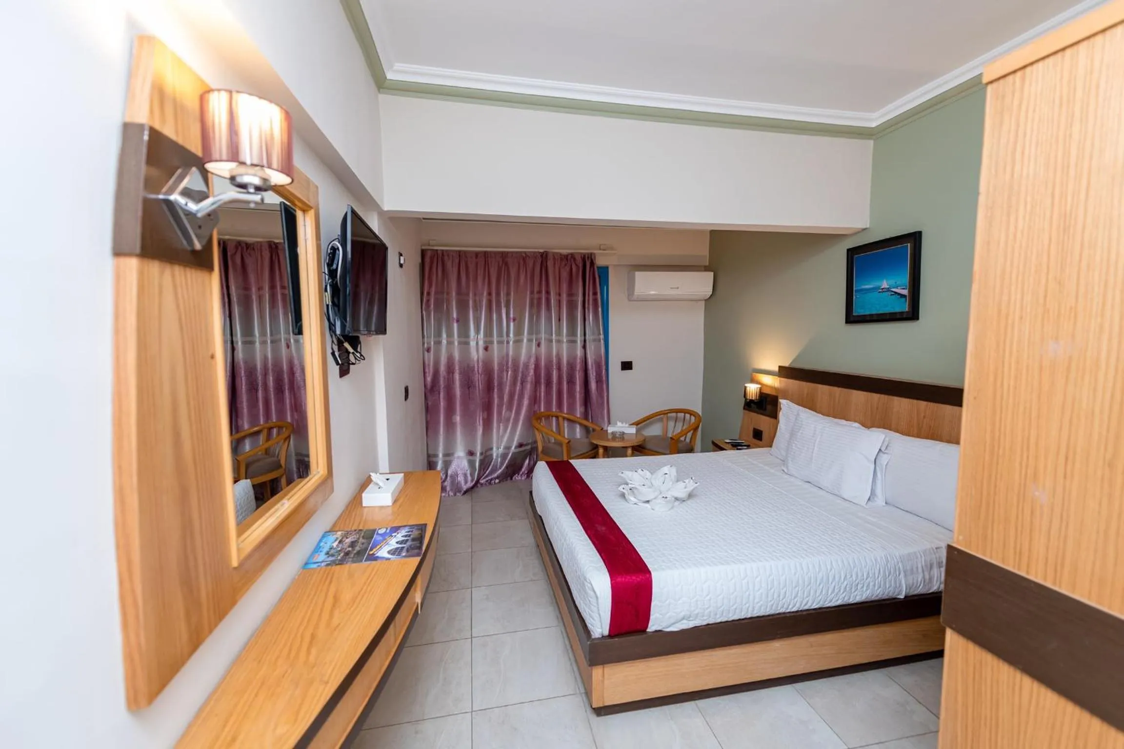 Noras Beach Hotel