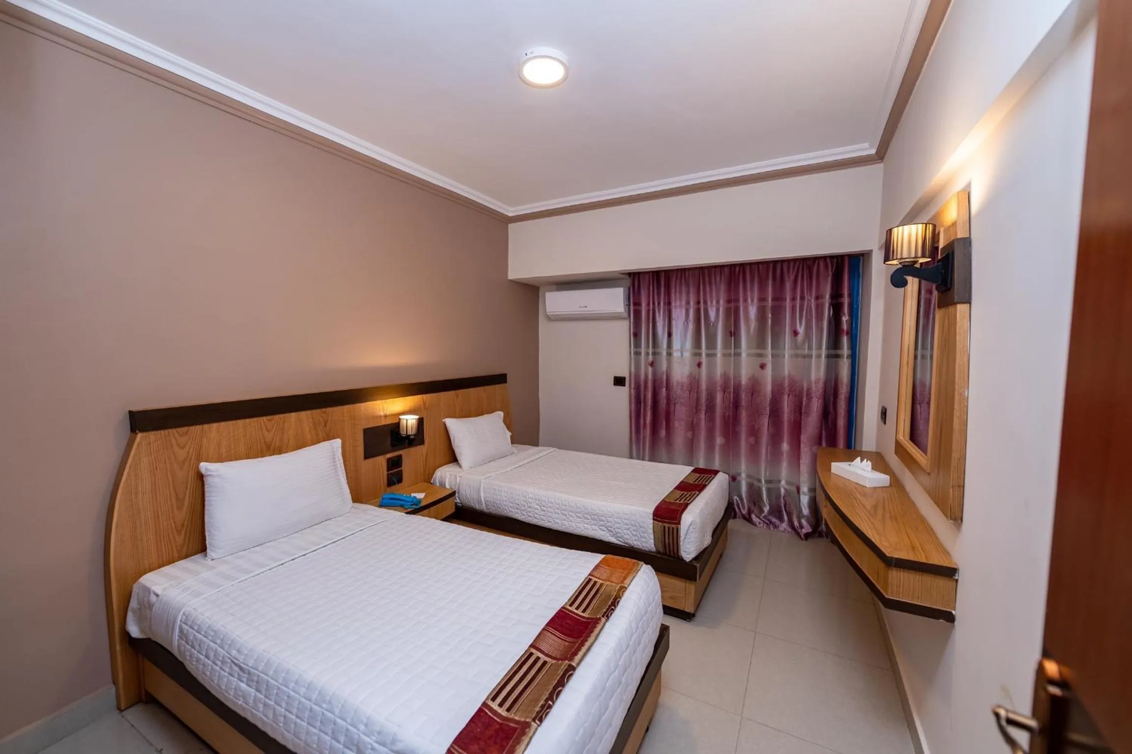 Noras Beach Hotel