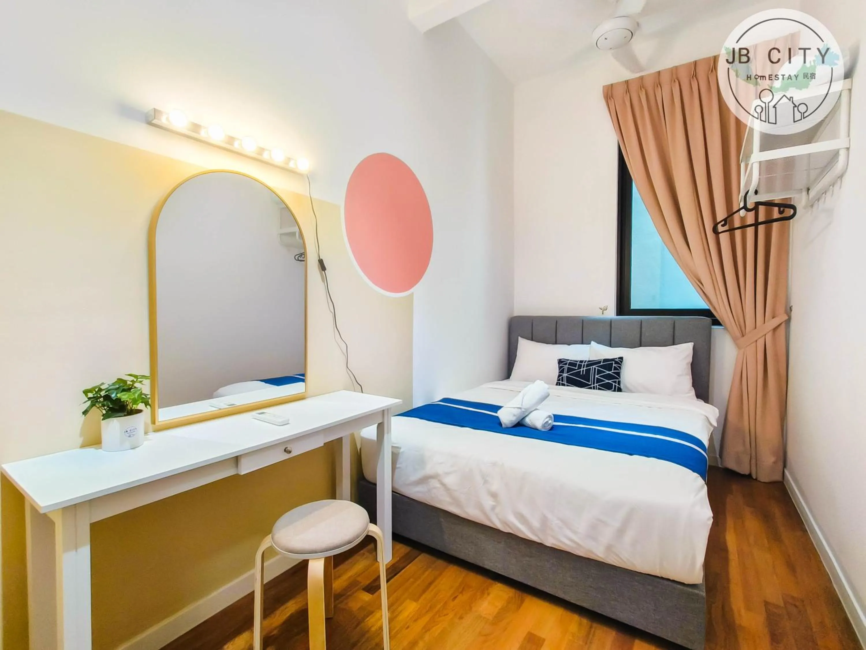Bed in Skudai Paradigm Mall by RR JBcity