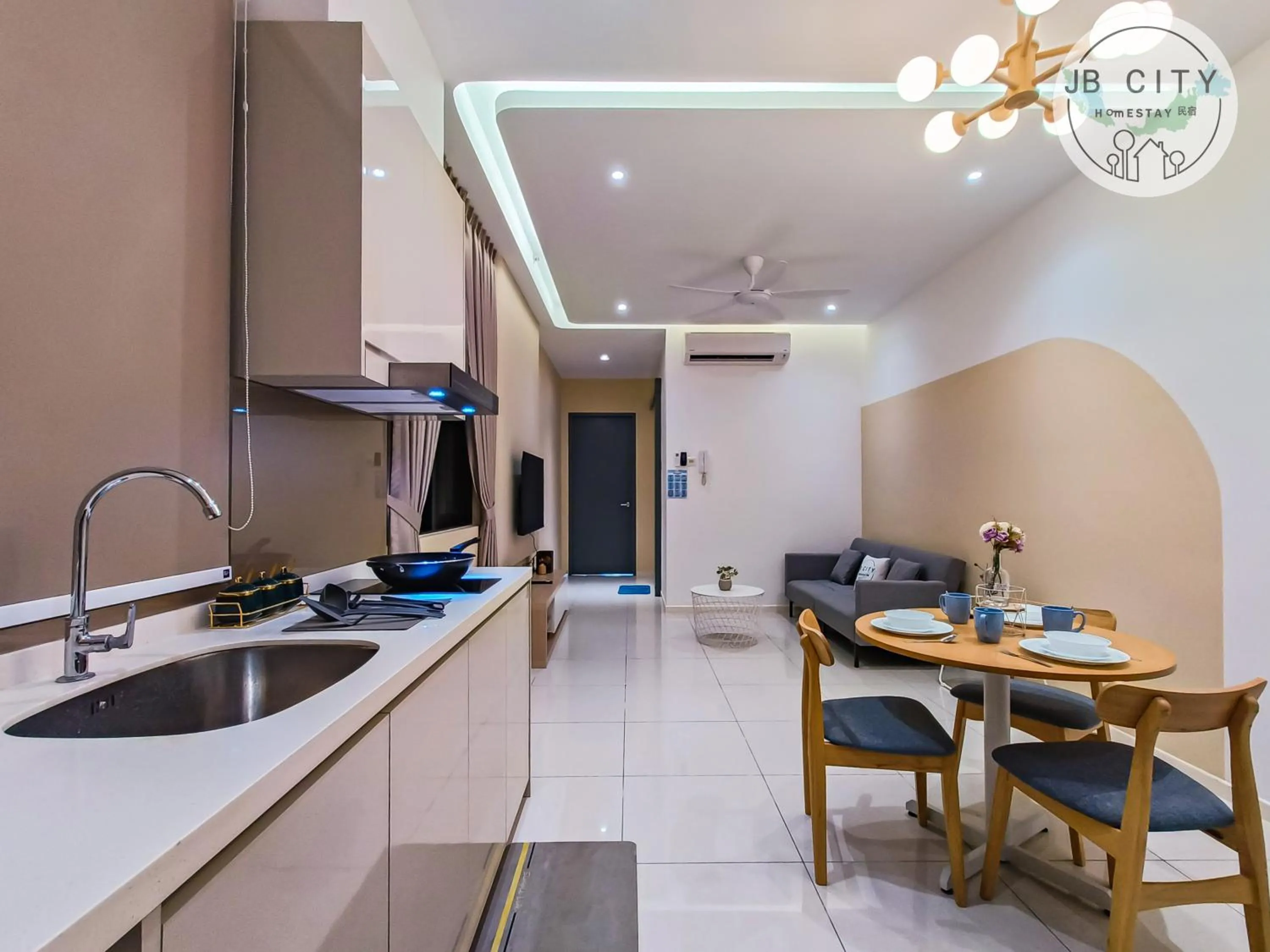 Kitchen or kitchenette in Skudai Paradigm Mall by RR JBcity