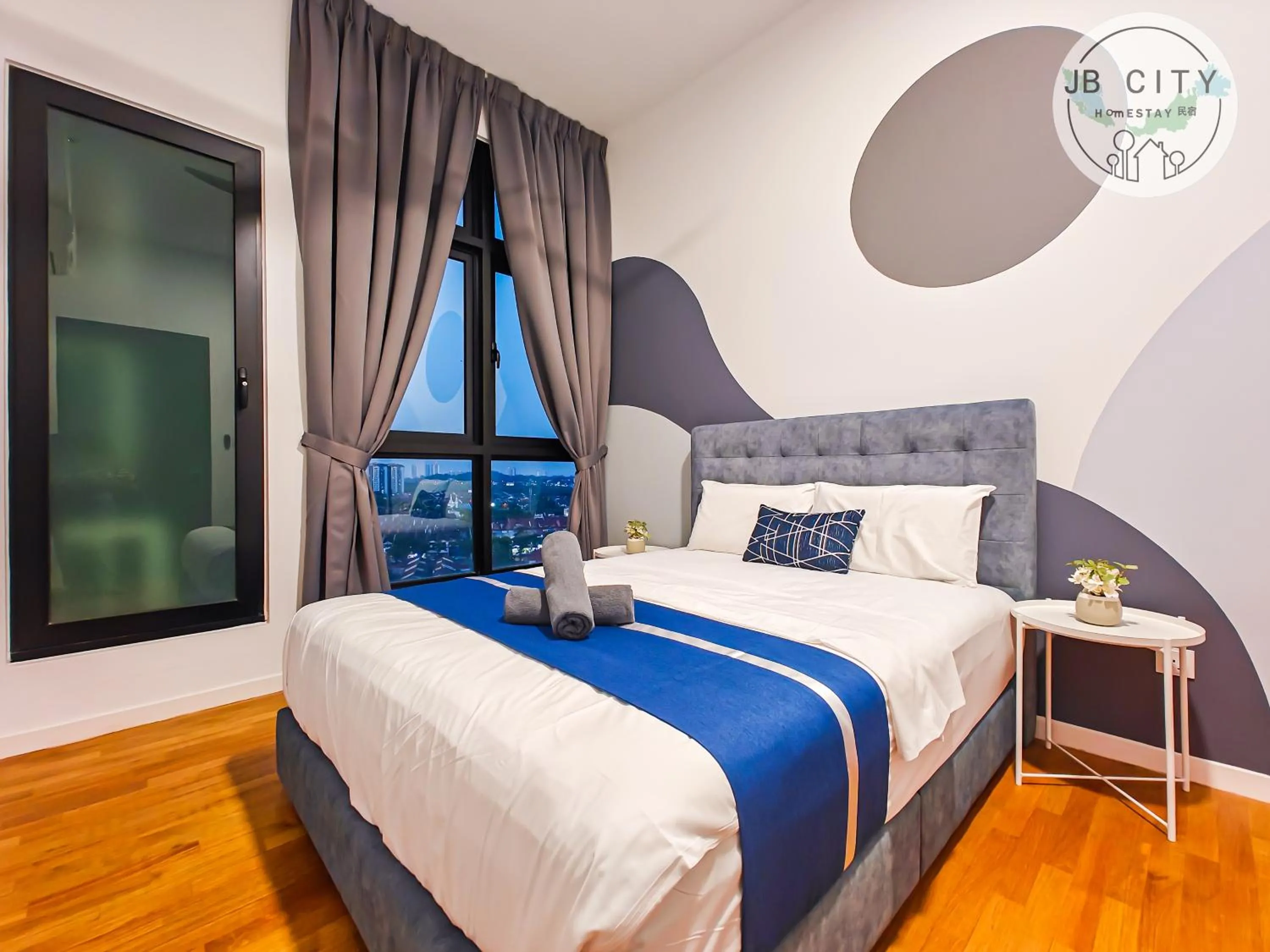 Bed in Skudai Paradigm Mall by RR JBcity