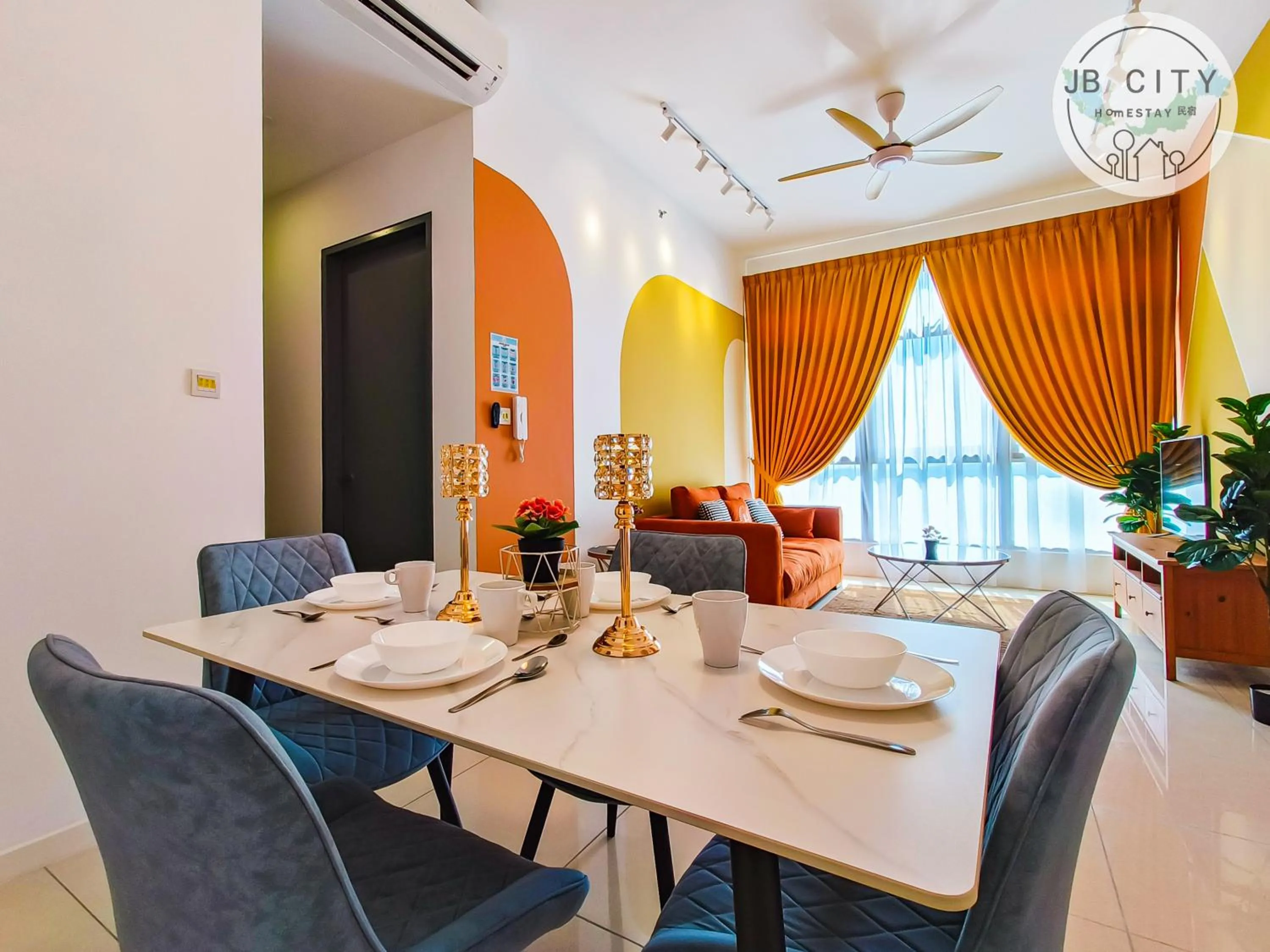 Dining area in Skudai Paradigm Mall by RR JBcity