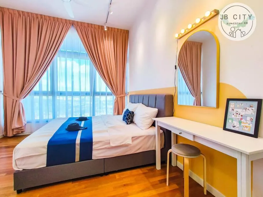 Bed in Skudai Paradigm Mall by RR JBcity
