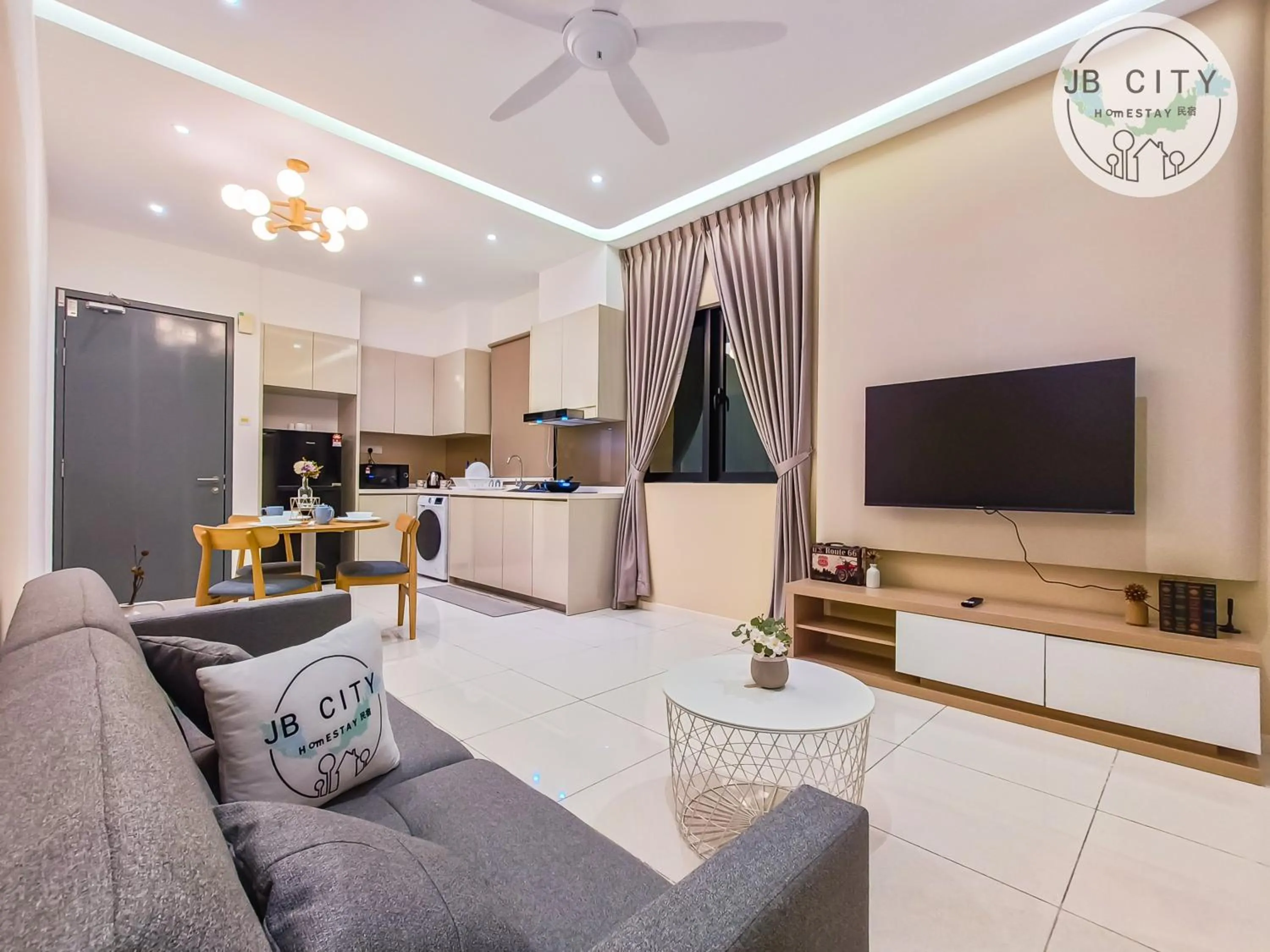 TV and multimedia in Skudai Paradigm Mall by RR JBcity