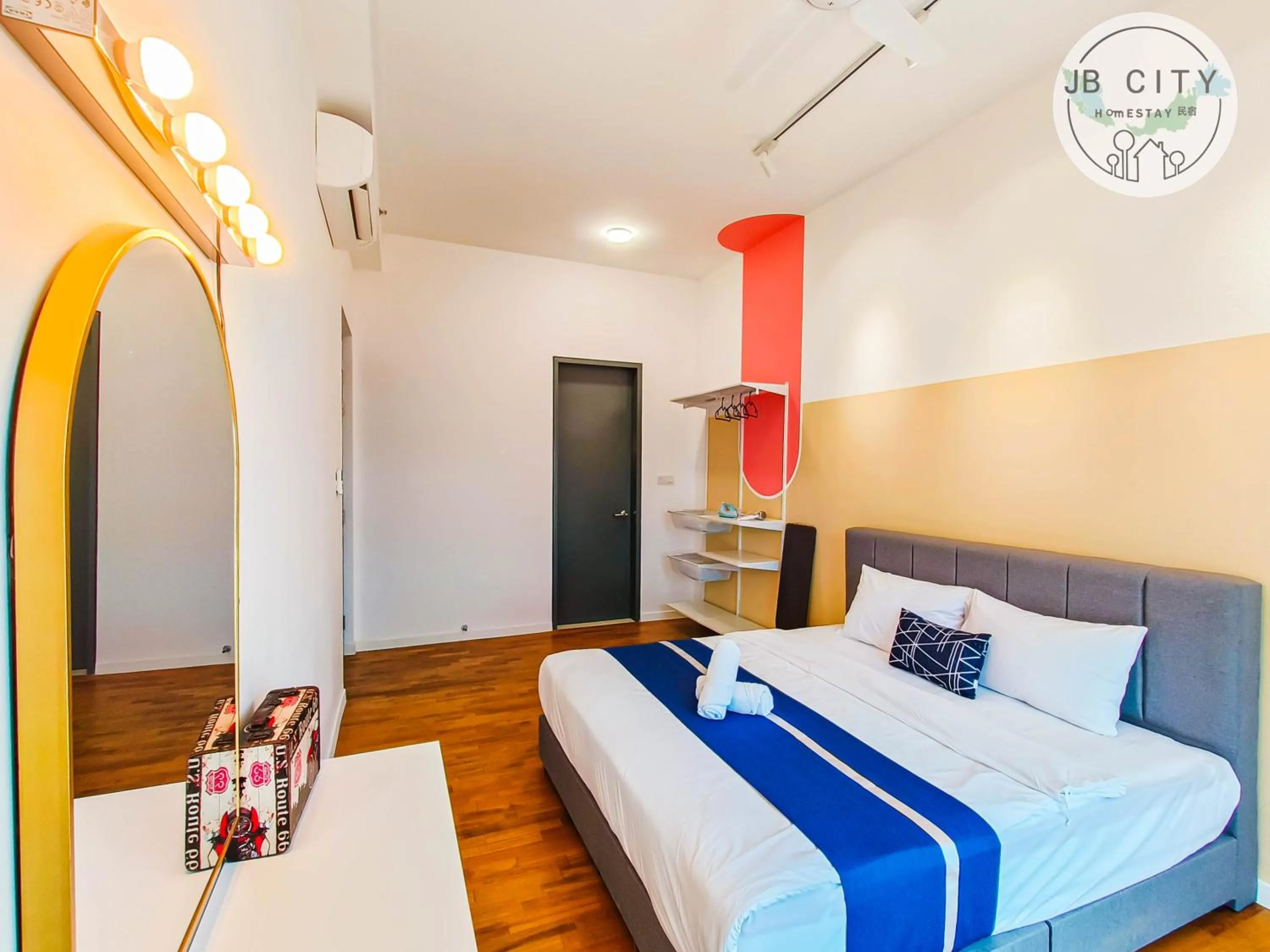 Bed in Skudai Paradigm Mall by RR JBcity