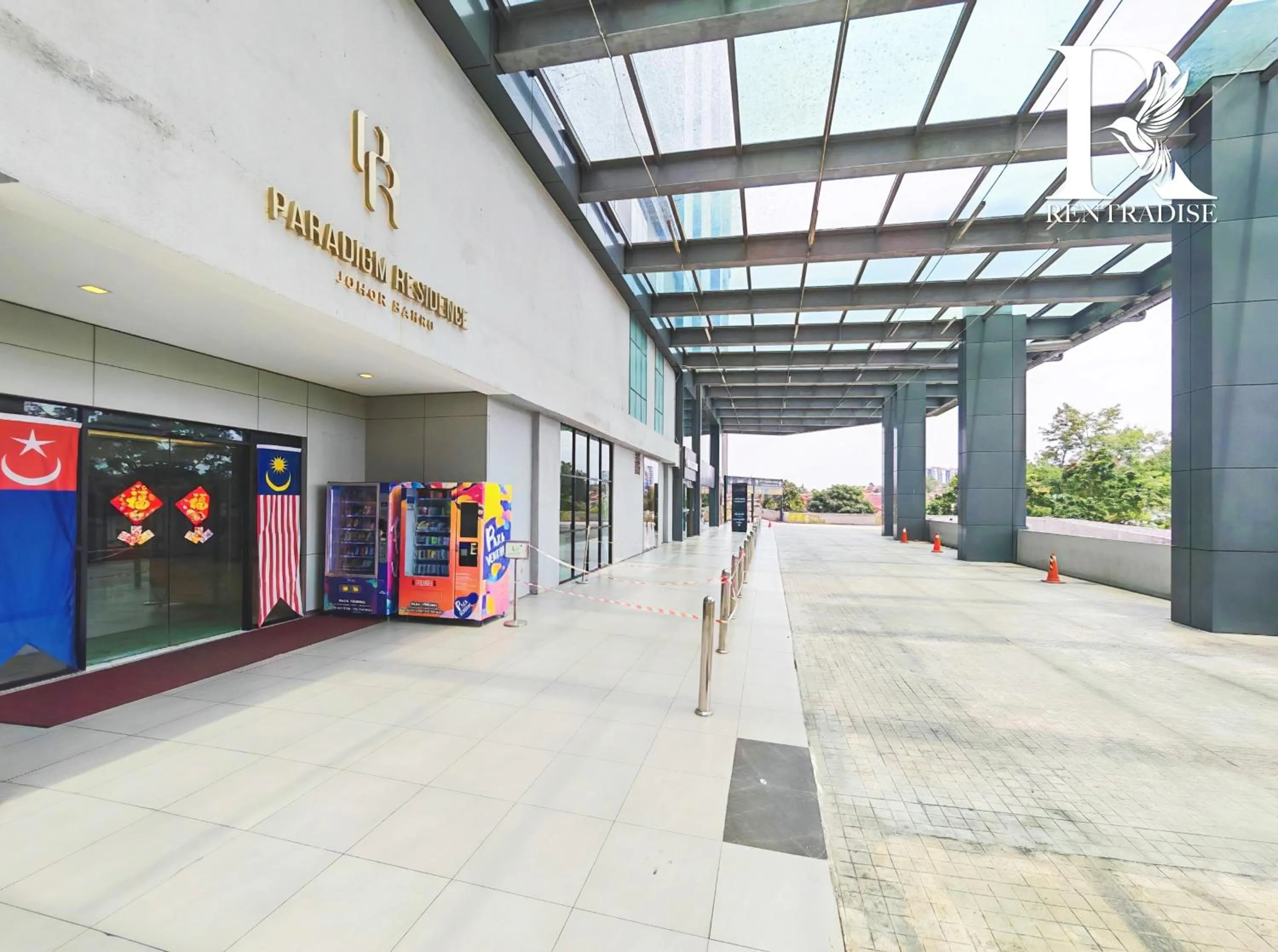 Lobby or reception in Skudai Paradigm Mall by RR JBcity