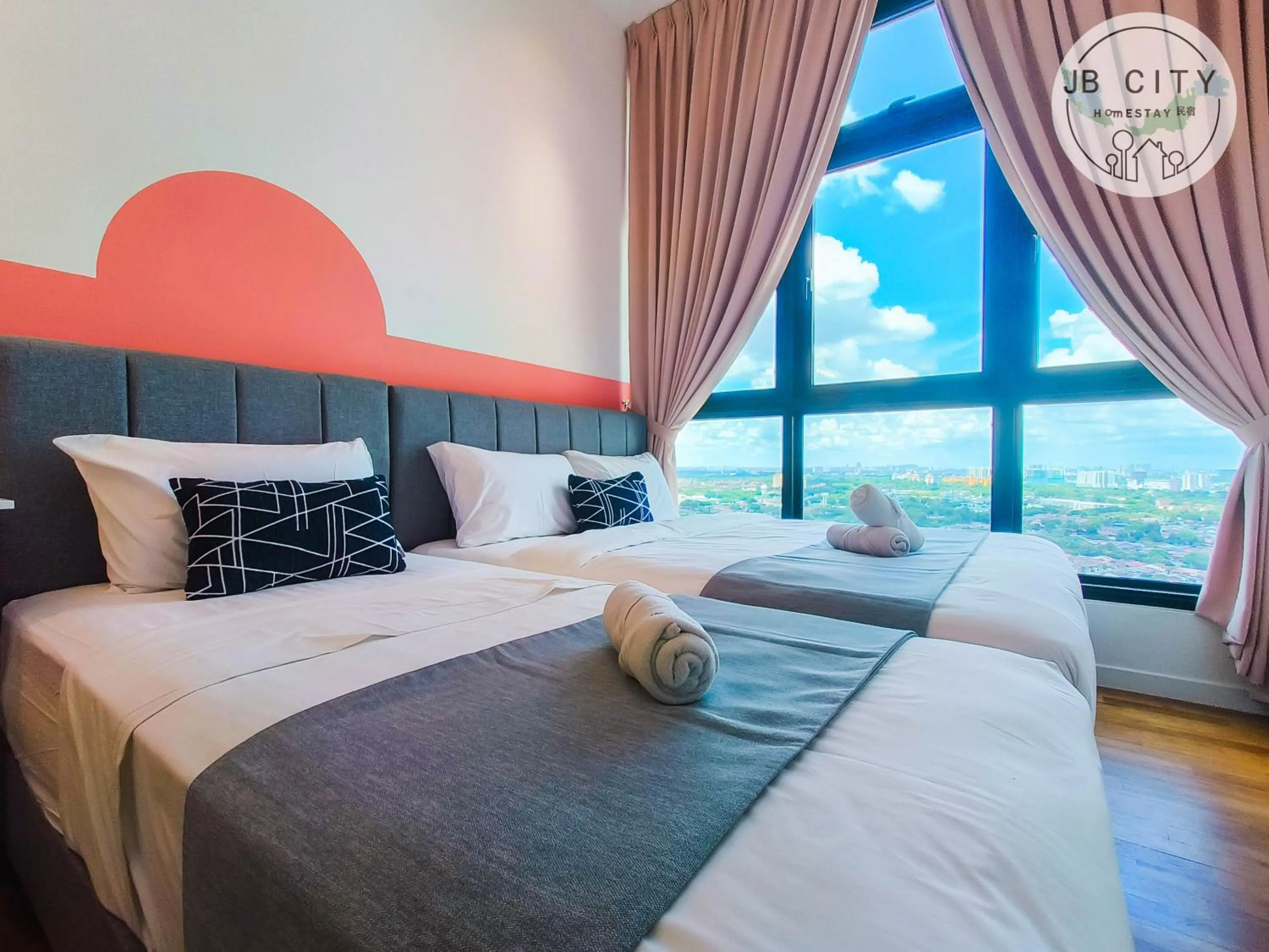 Bed in Skudai Paradigm Mall by RR JBcity