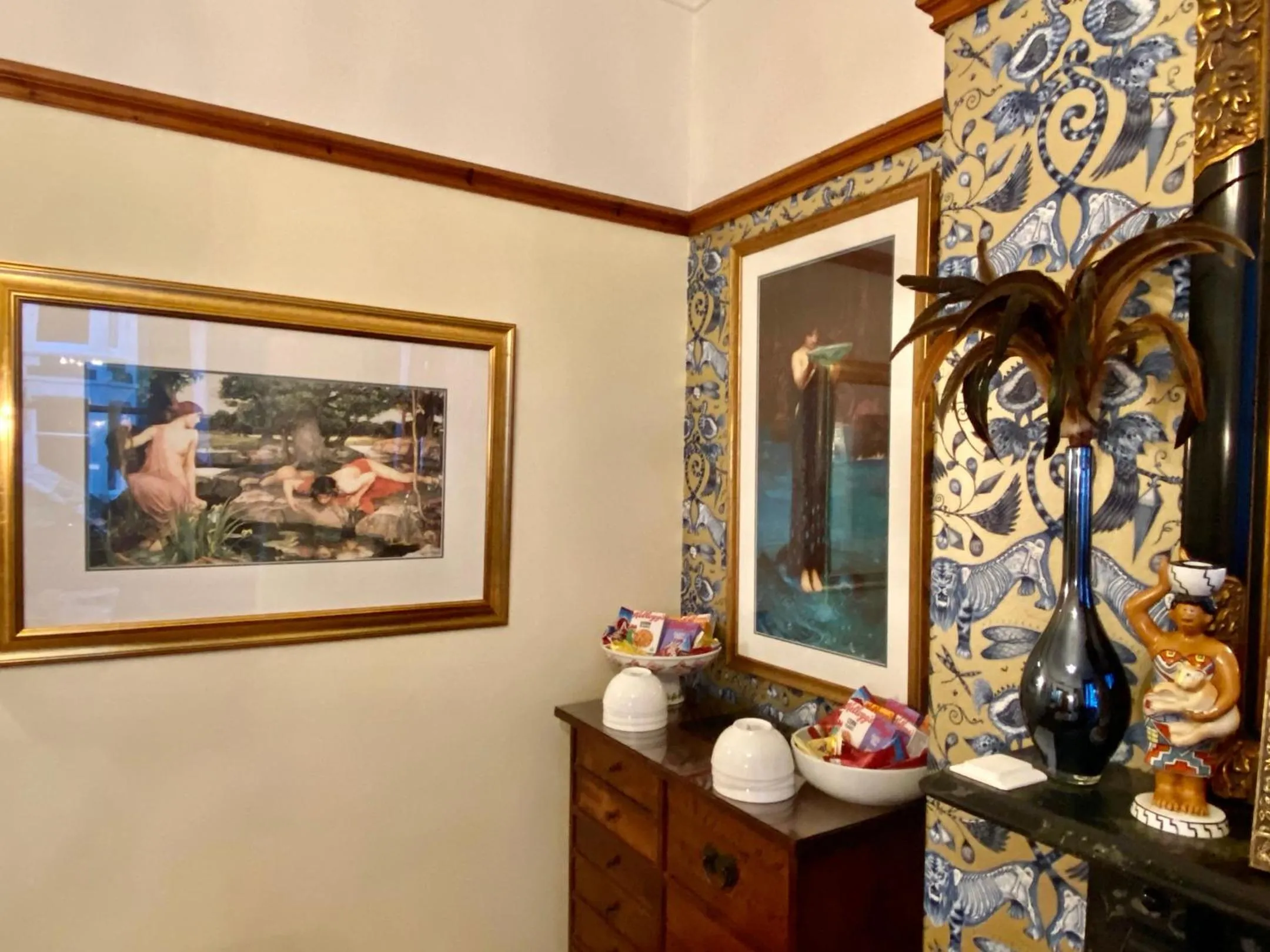 Decorative detail in Elm Tree Lodge