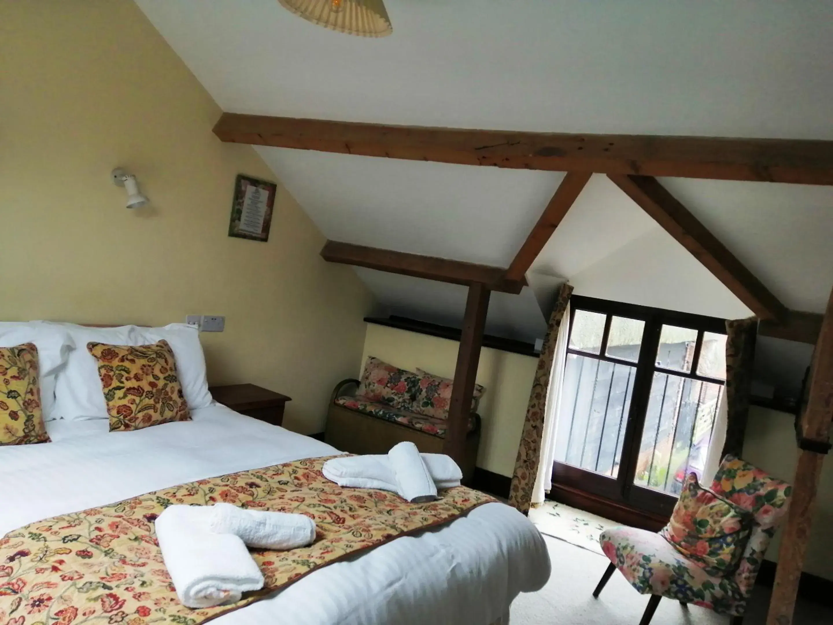 Bedroom, Bed in The Old Stables self catering Bedroom, Bed in The Old Stables self catering