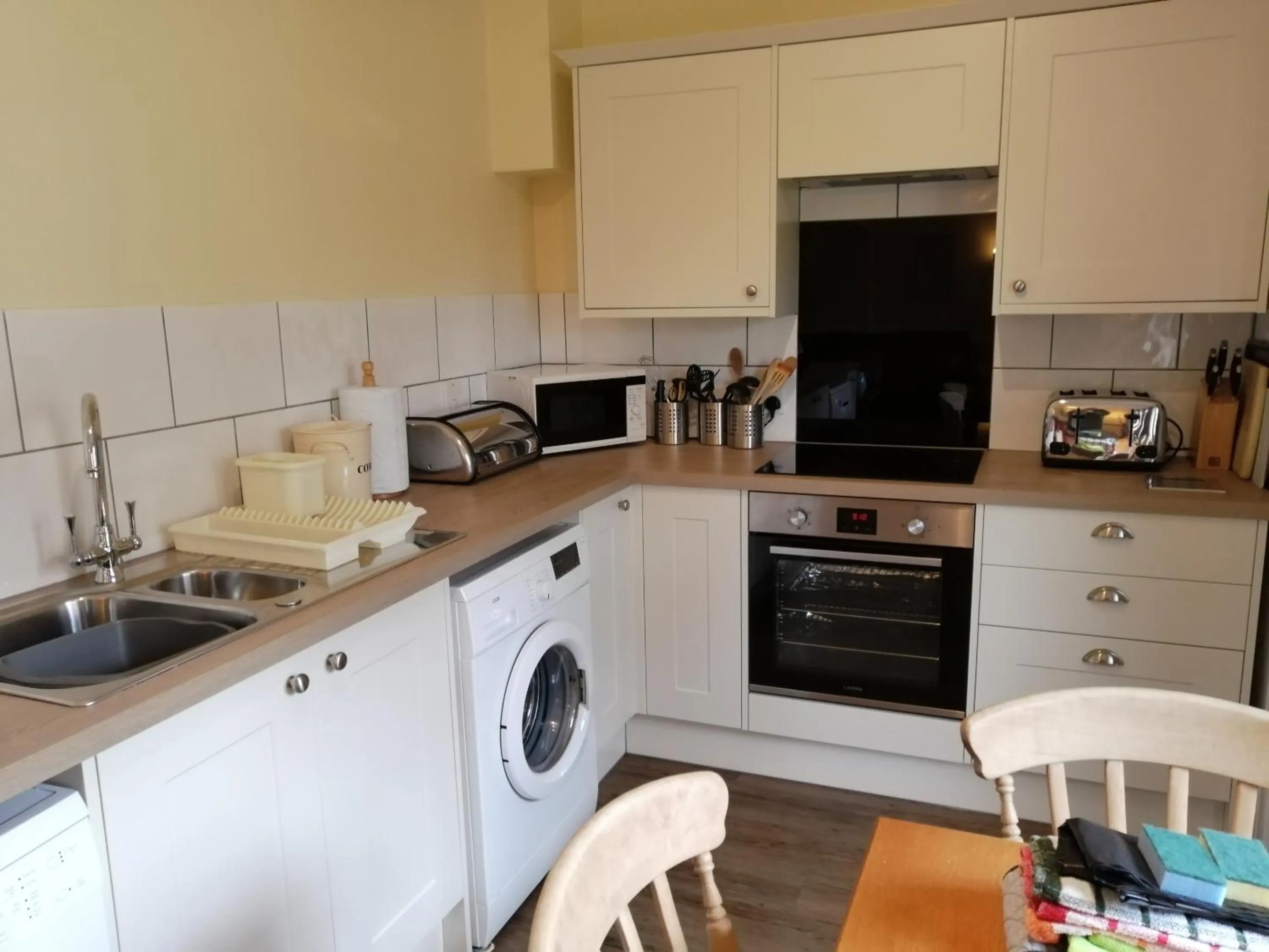 Kitchen or kitchenette in The Old Stables self catering