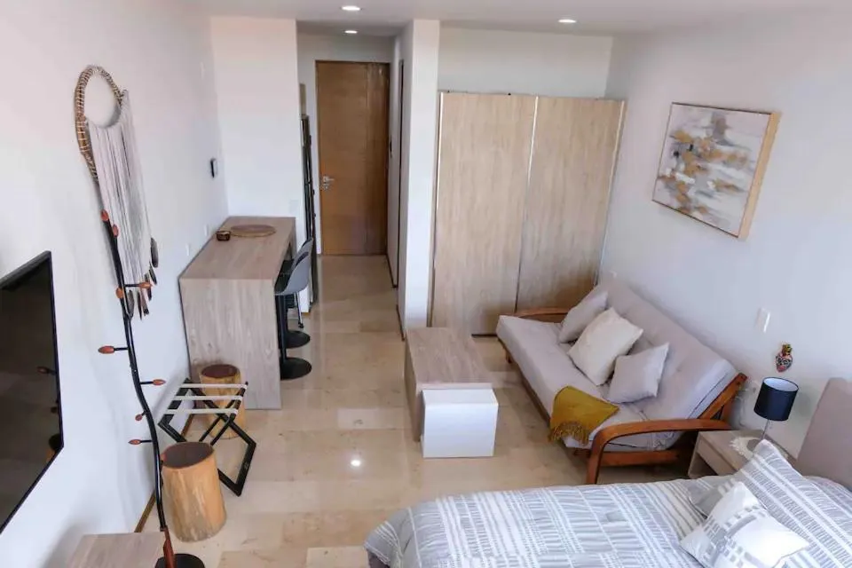 Photo of the whole room, Bed in Stayon5a Av penthouse with PrivatePool