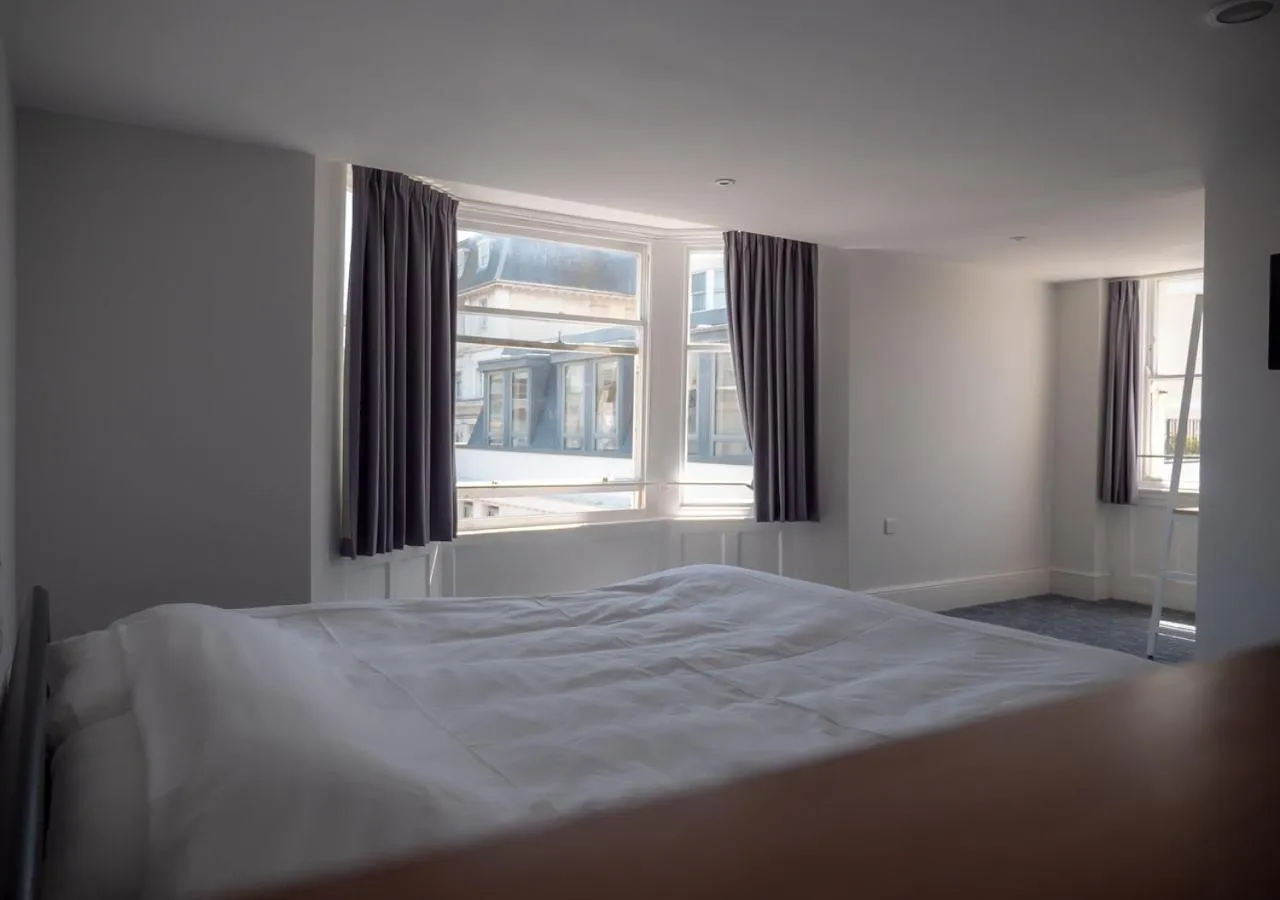 Bed in a&o Brighton Beach