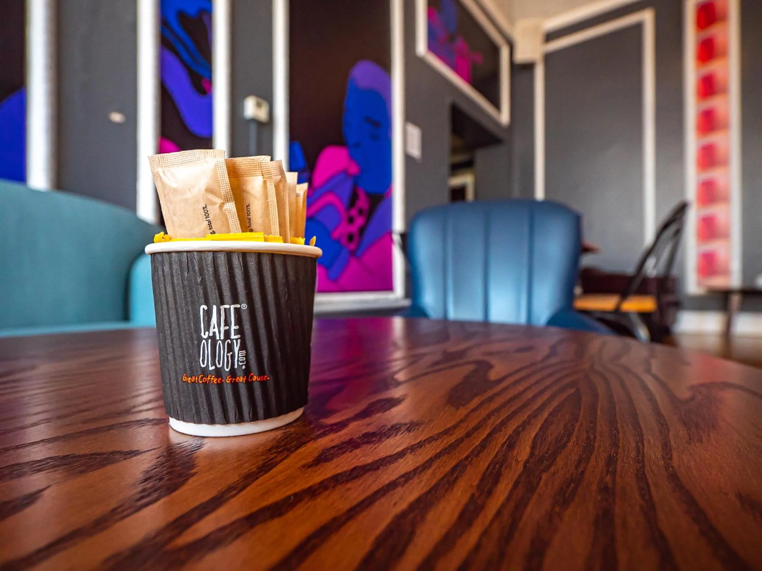 Lounge or bar in a&o Brighton Beach