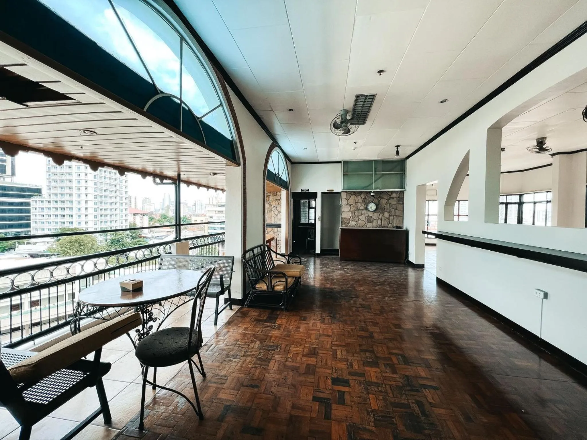 Dining area in Fuente Hotel de Cebu