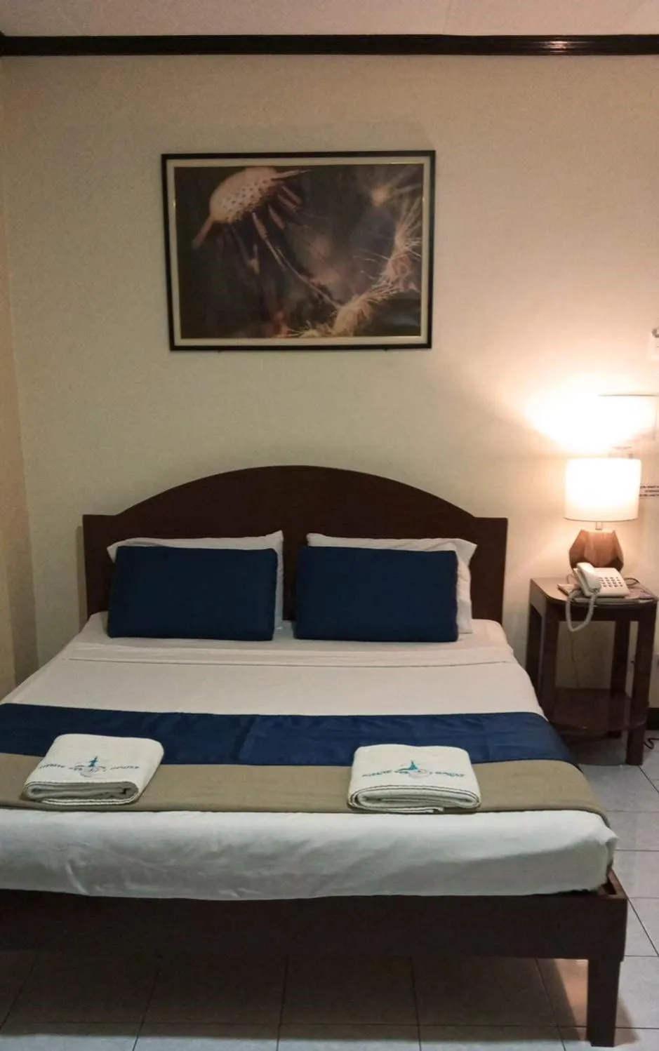 Bed in Fuente Hotel de Cebu