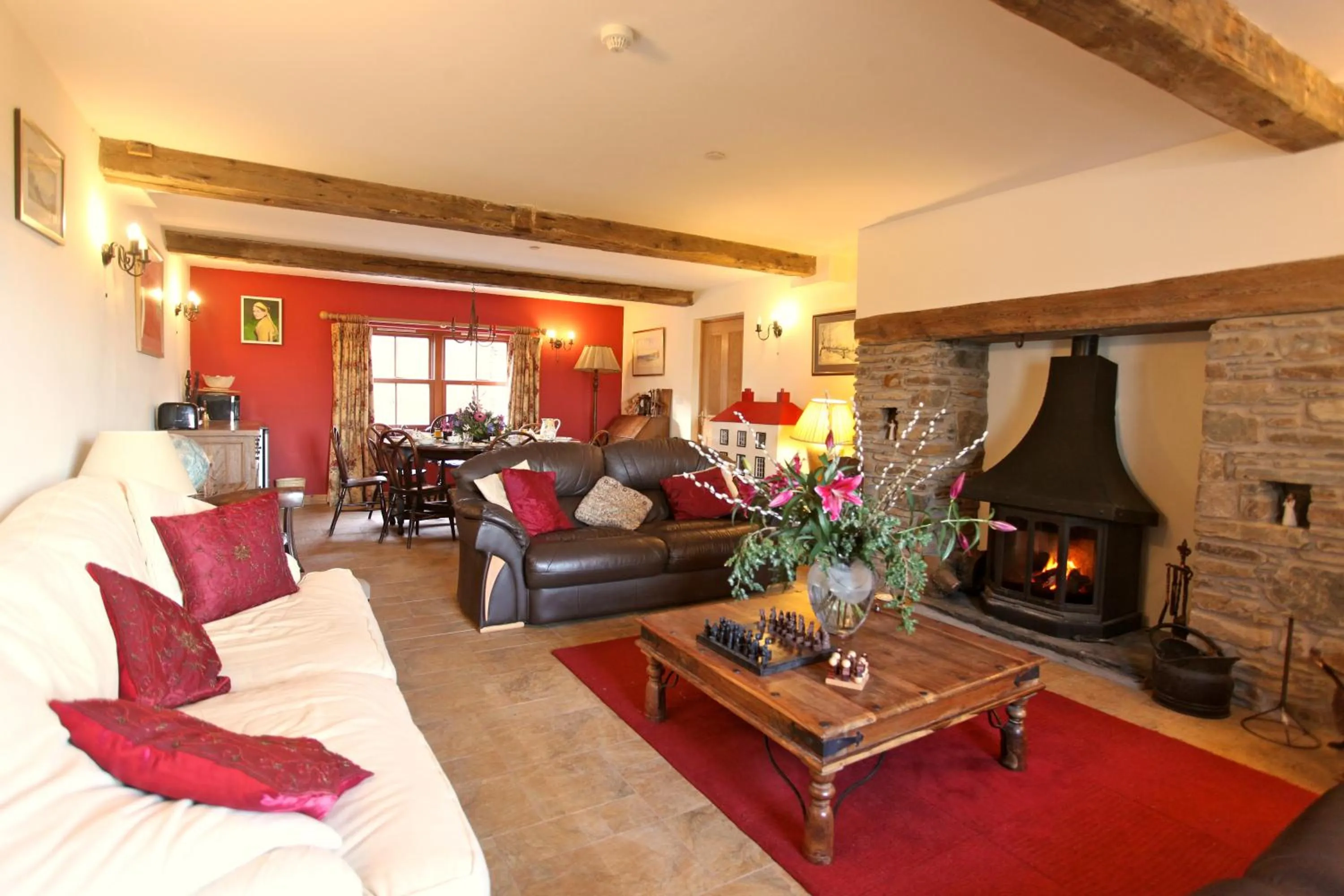 Communal lounge/ TV room in Knockaloe Beg Farm