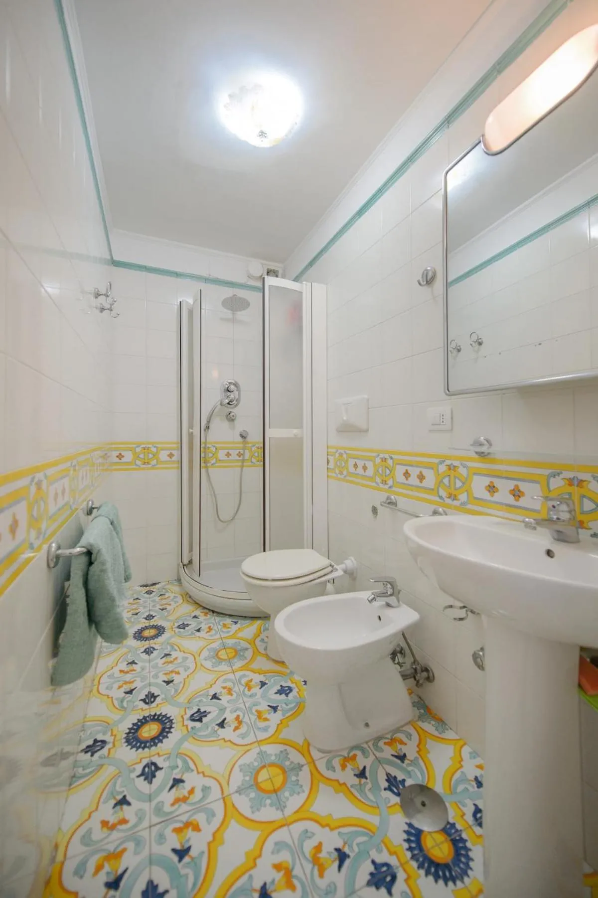 Shower in Villa Amalu Capri Piscina e Giardino