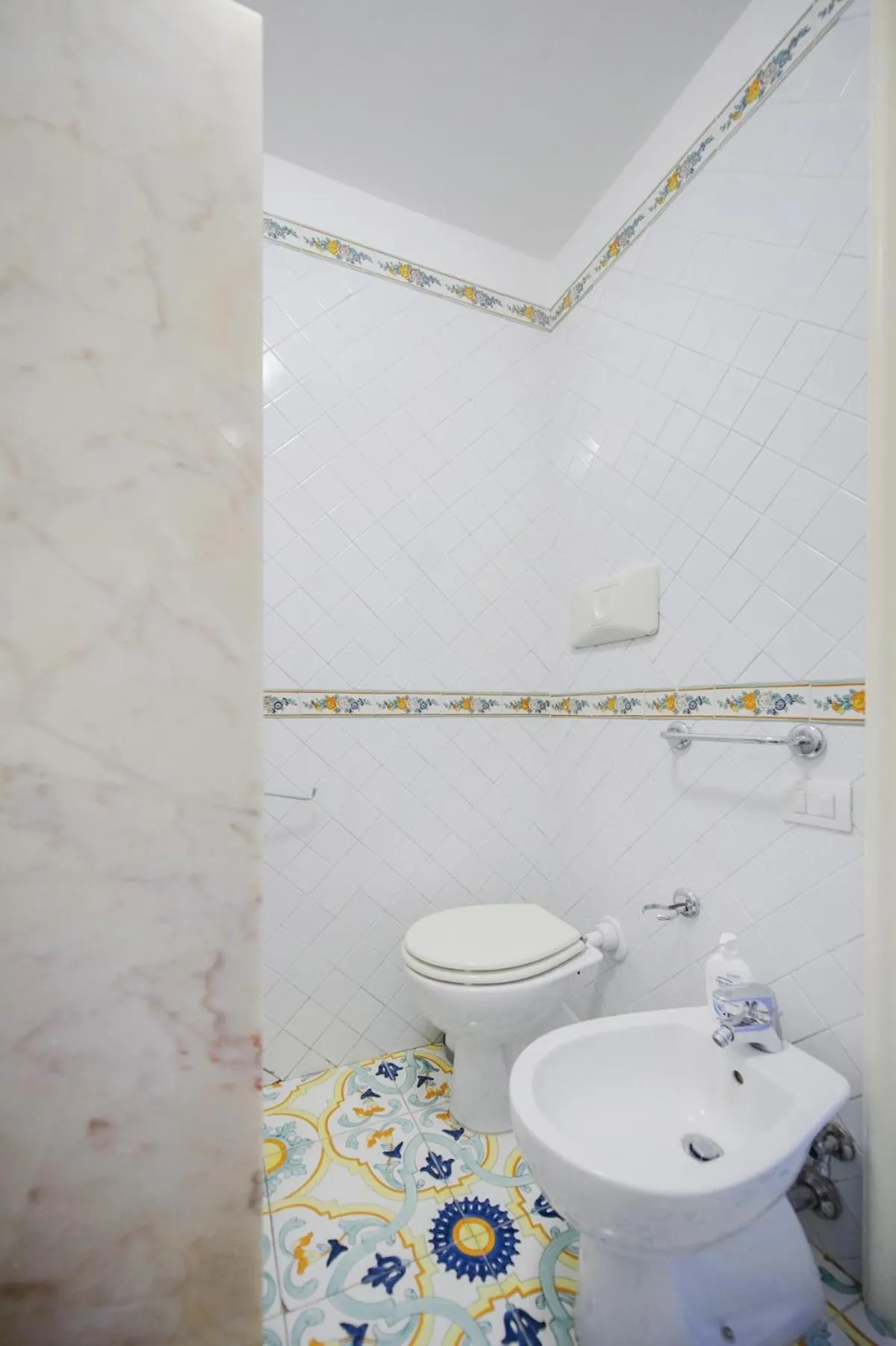 Bathroom in Villa Amalu Capri Piscina e Giardino