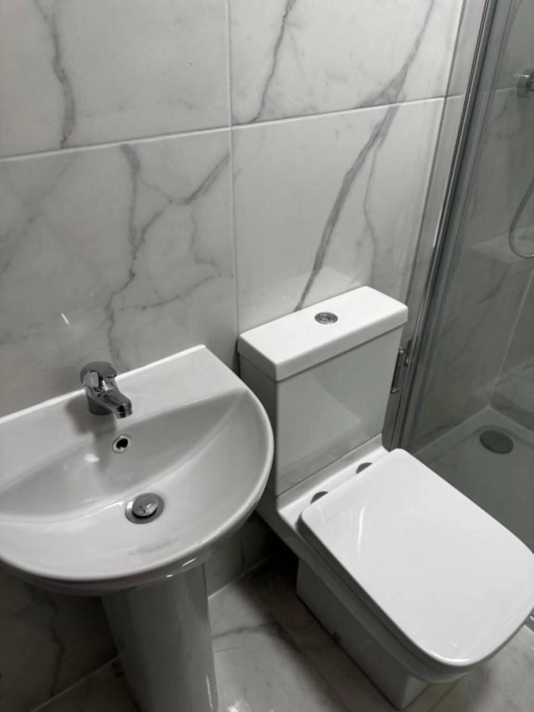 Bathroom in OYO Cheetham Hill Guest House