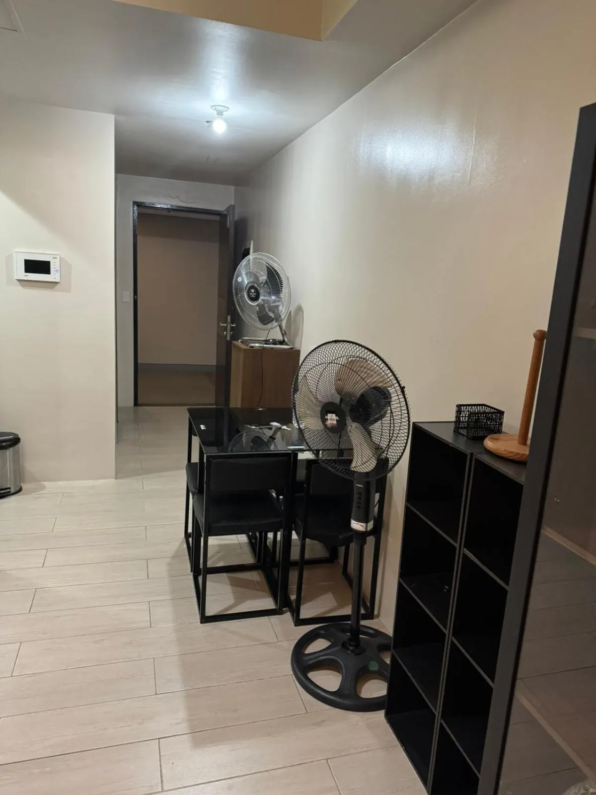 Henry's Newport Deluxe Condotel