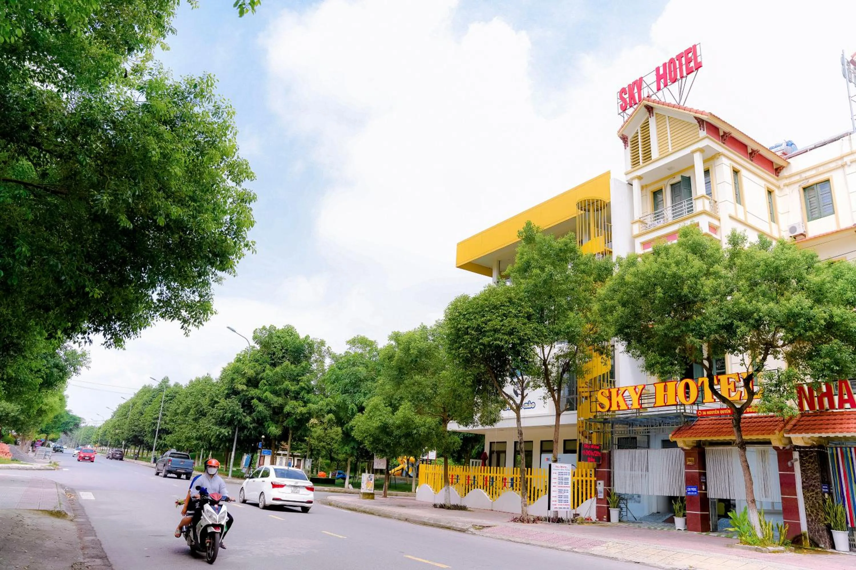 SKY HOTEL - KHÁCH SẠN BẮC NINH