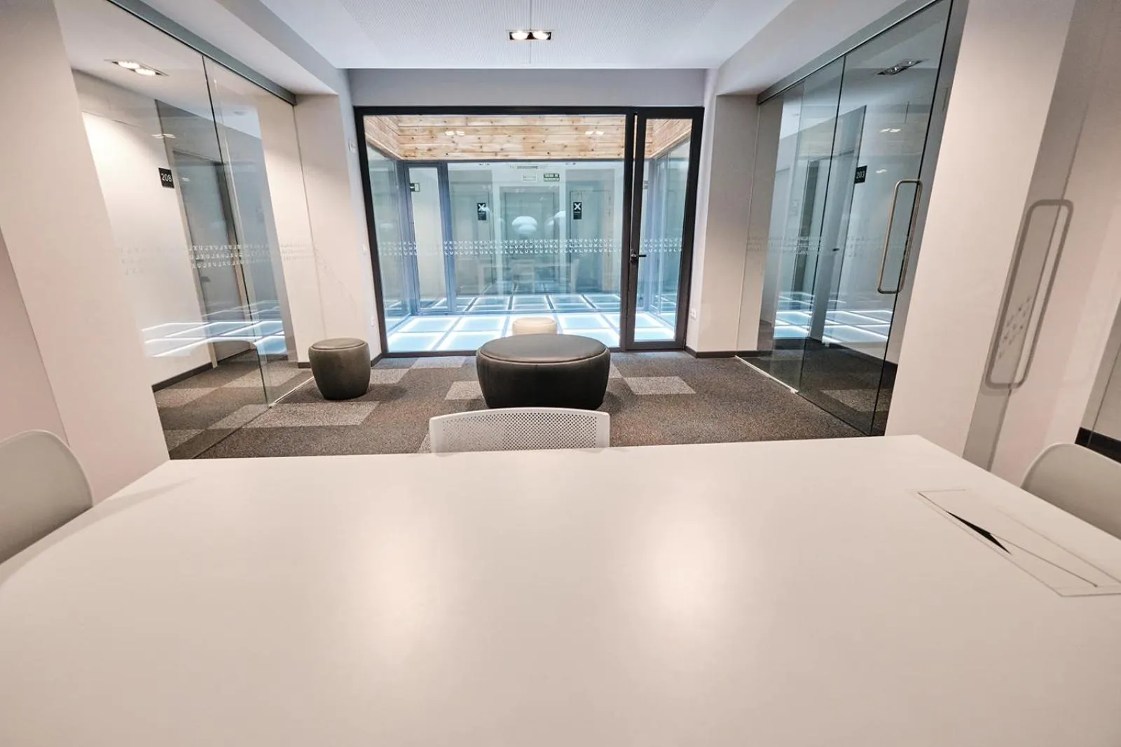 Seating area in Hotel Lux Santiago