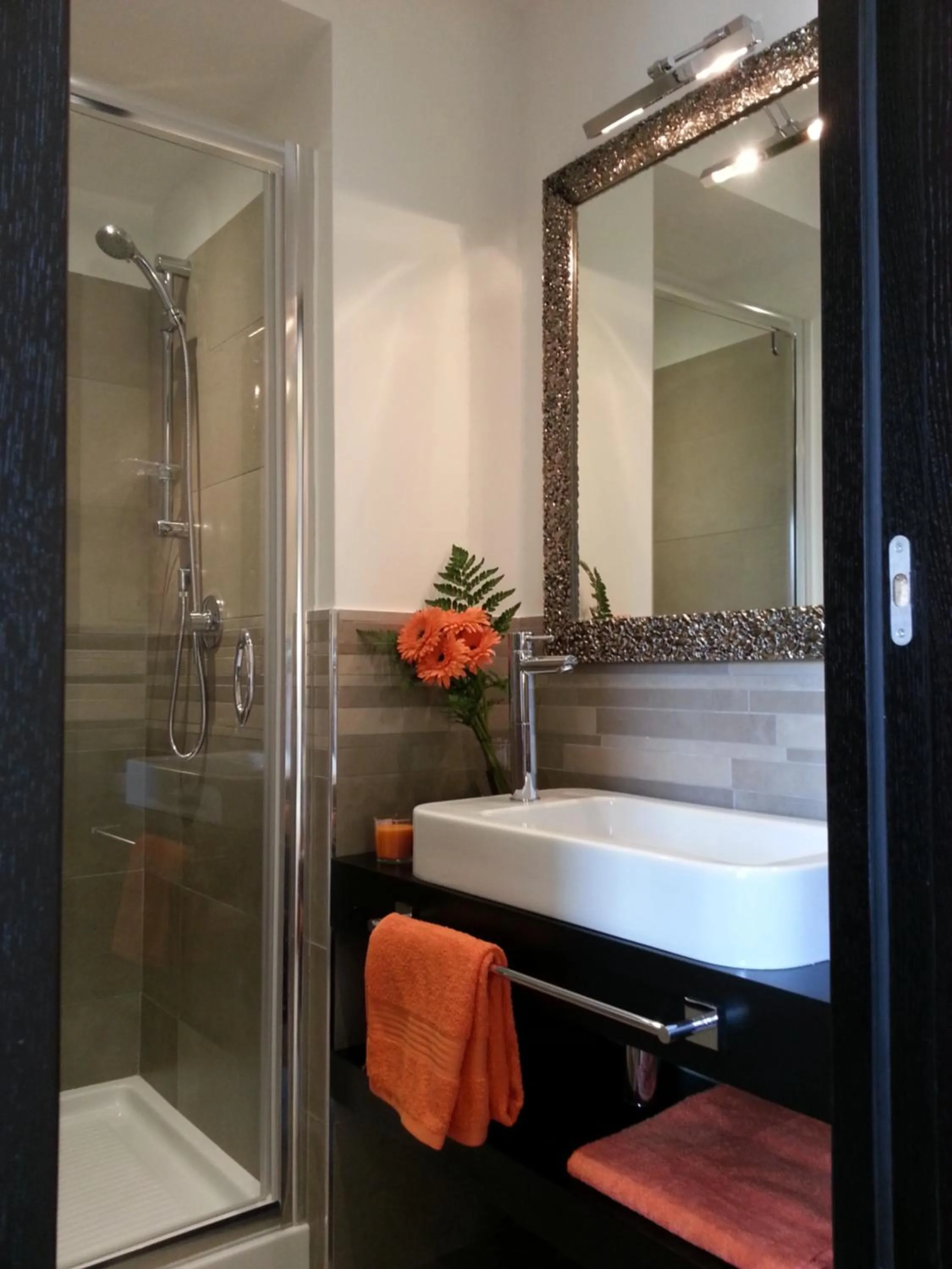 Bathroom in Gemini Suite