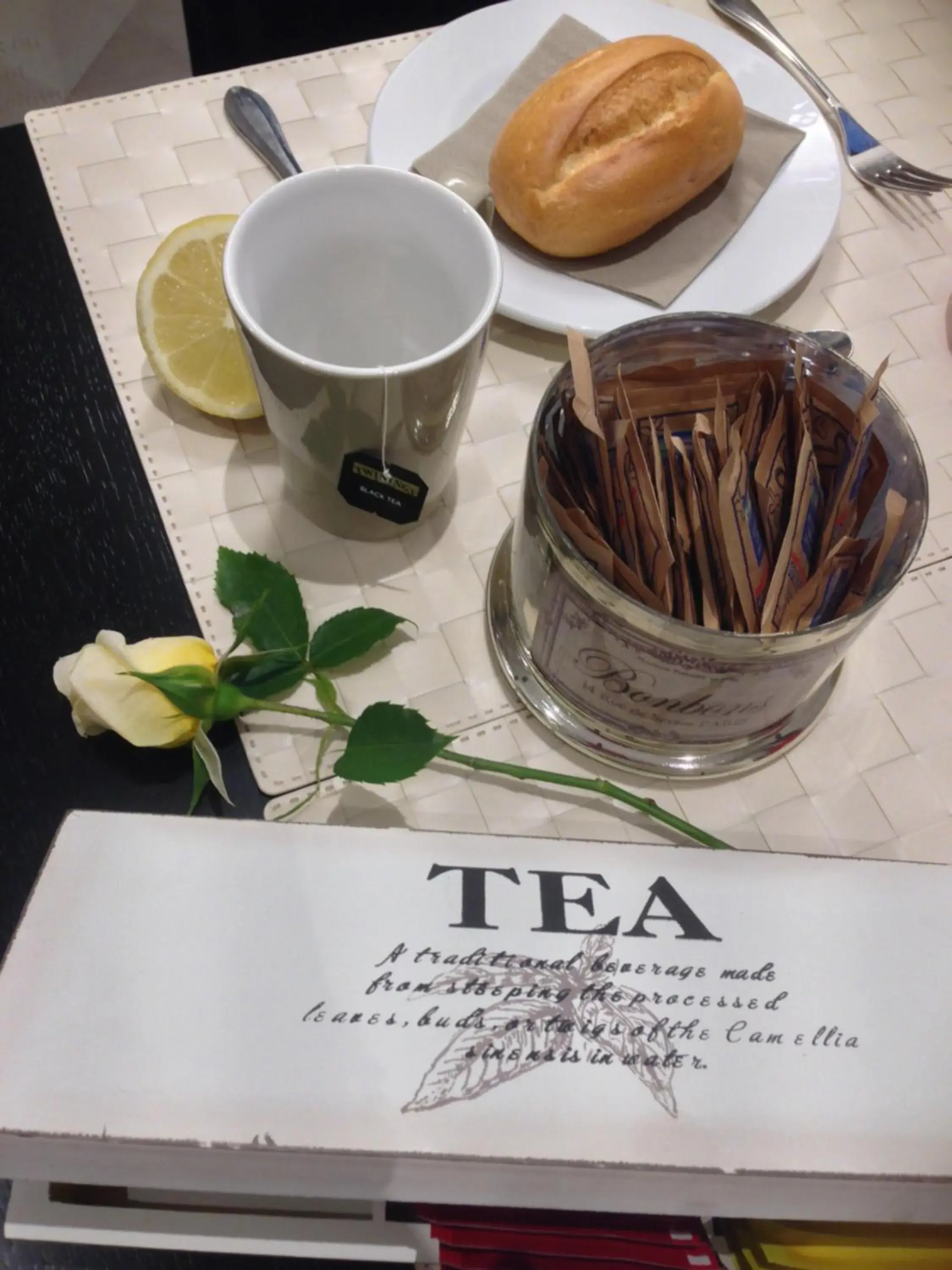 Restaurant/places to eat in Gemini Suite Restaurant/places to eat in Gemini Suite