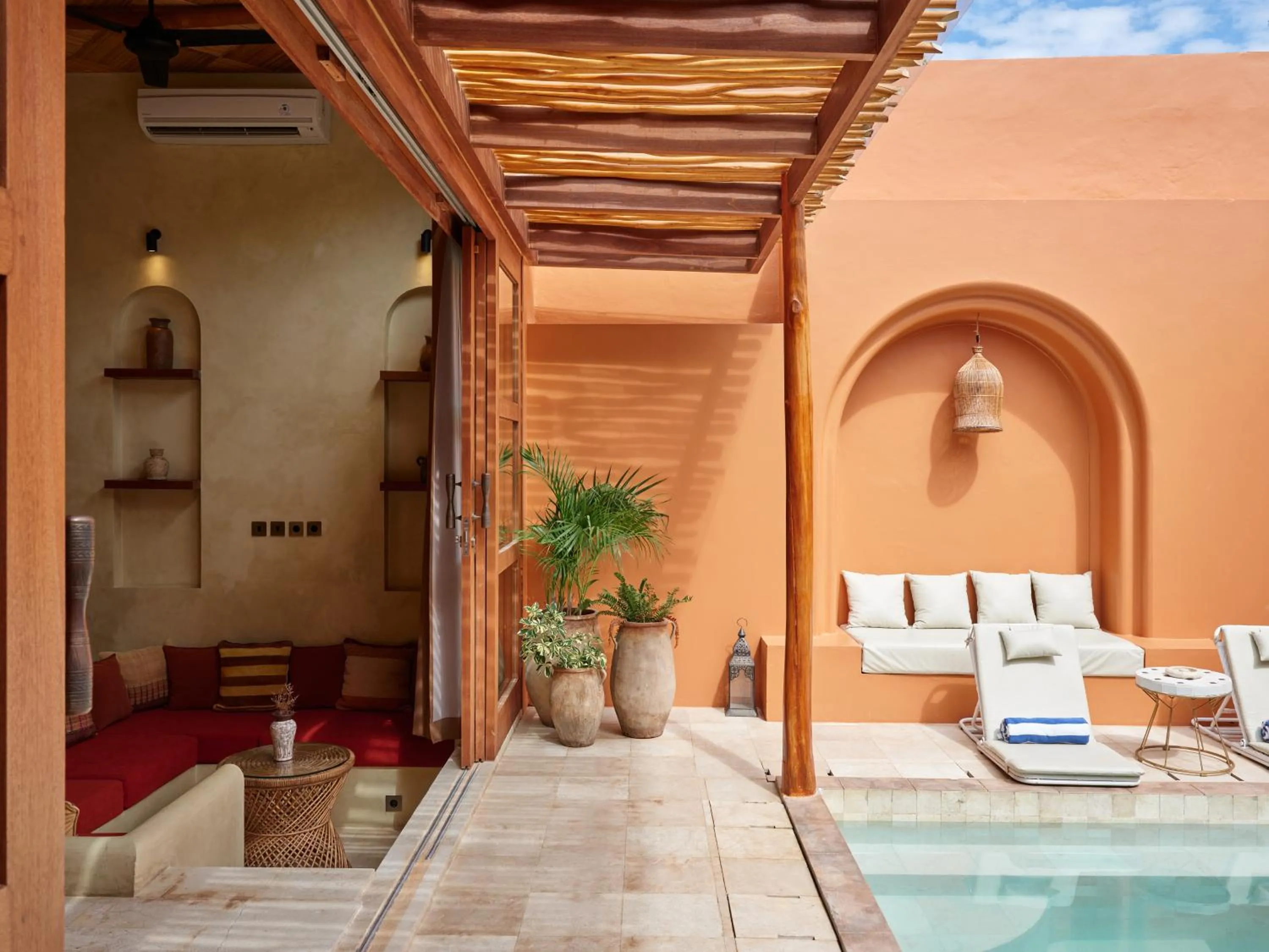 Swimming pool in Lina Boutique Villas and Spa