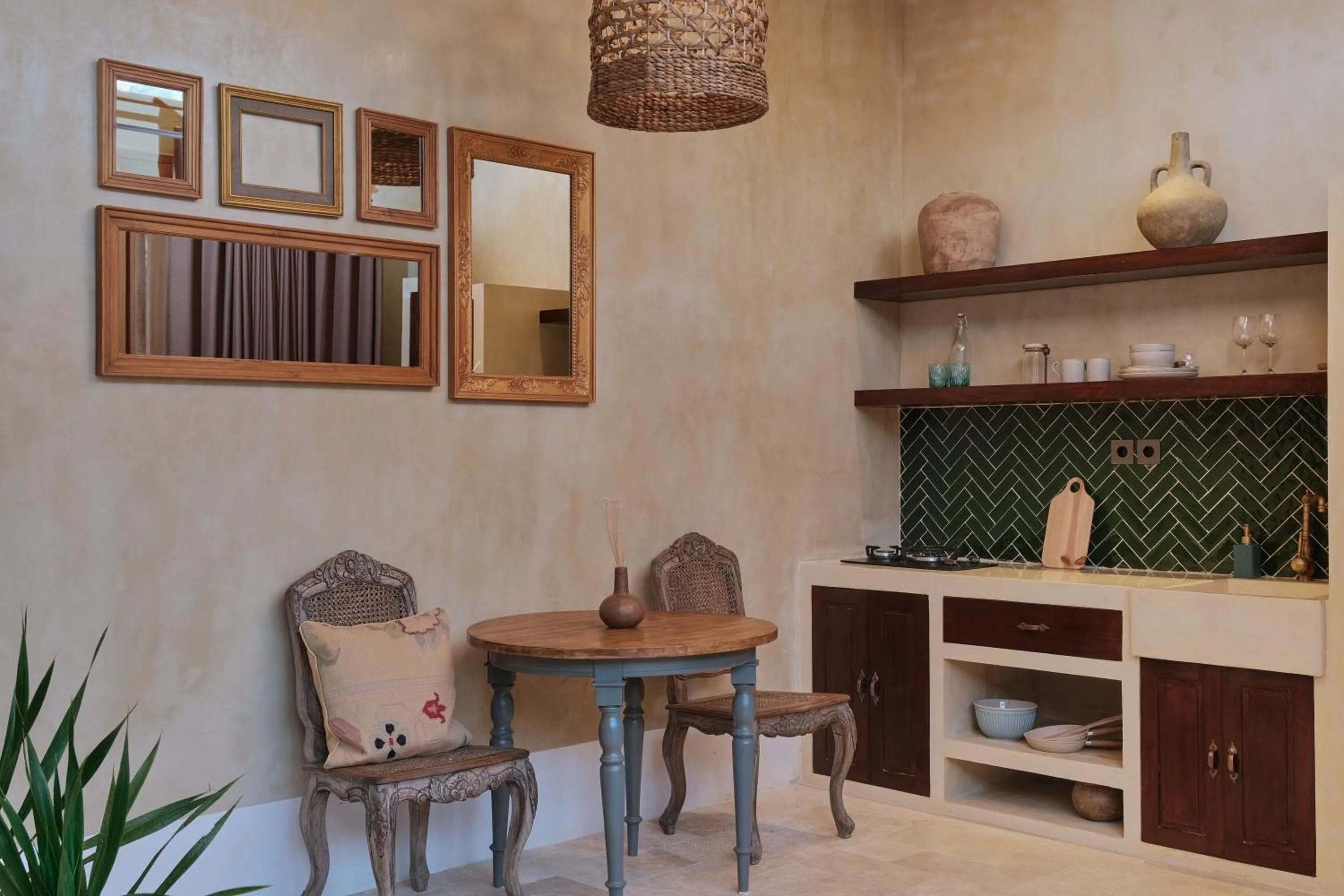 Kitchen or kitchenette in Lina Boutique Villas and Spa