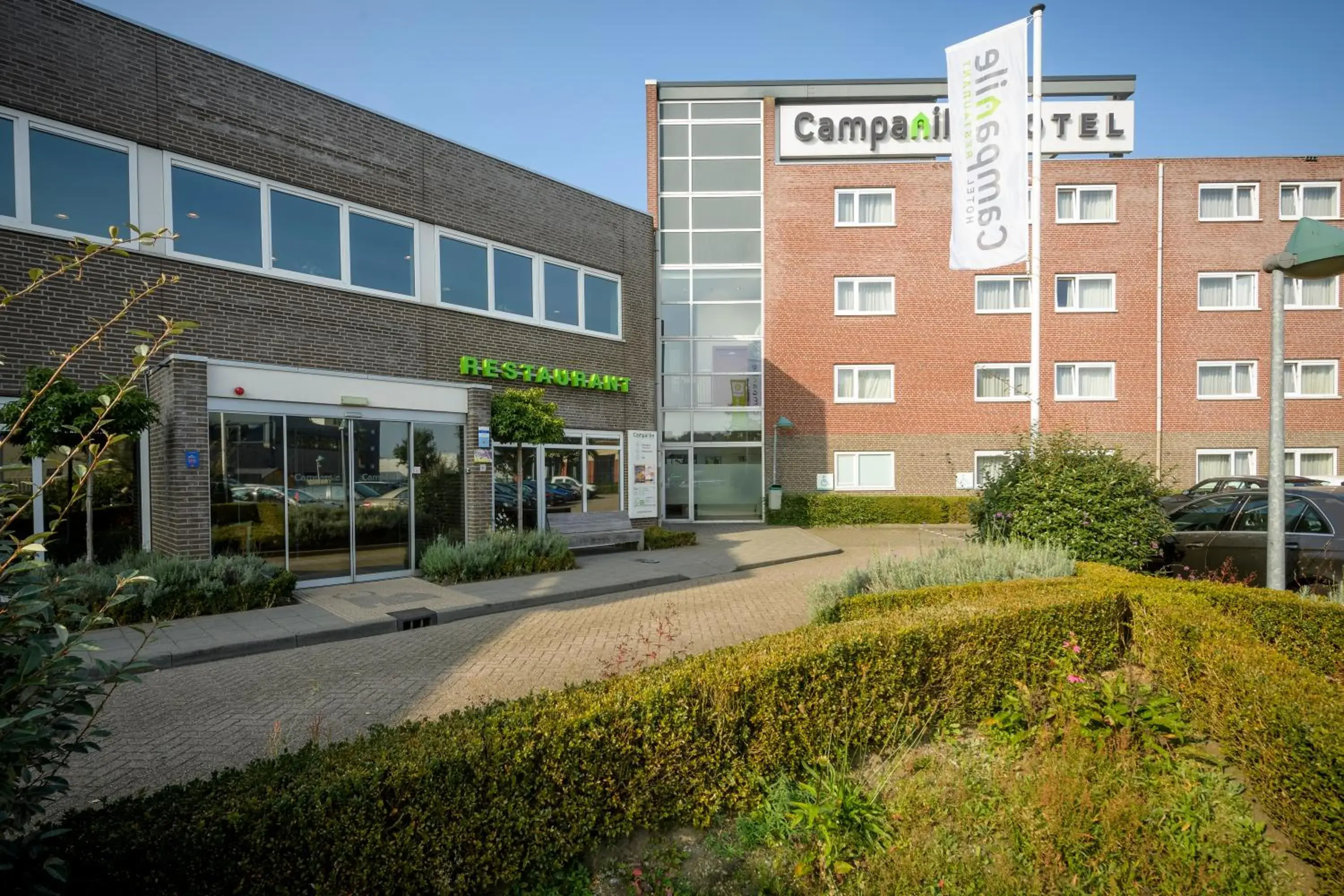 Property building in Campanile Hotel & Restaurant Breda Property building in Campanile Hotel & Restaurant Breda