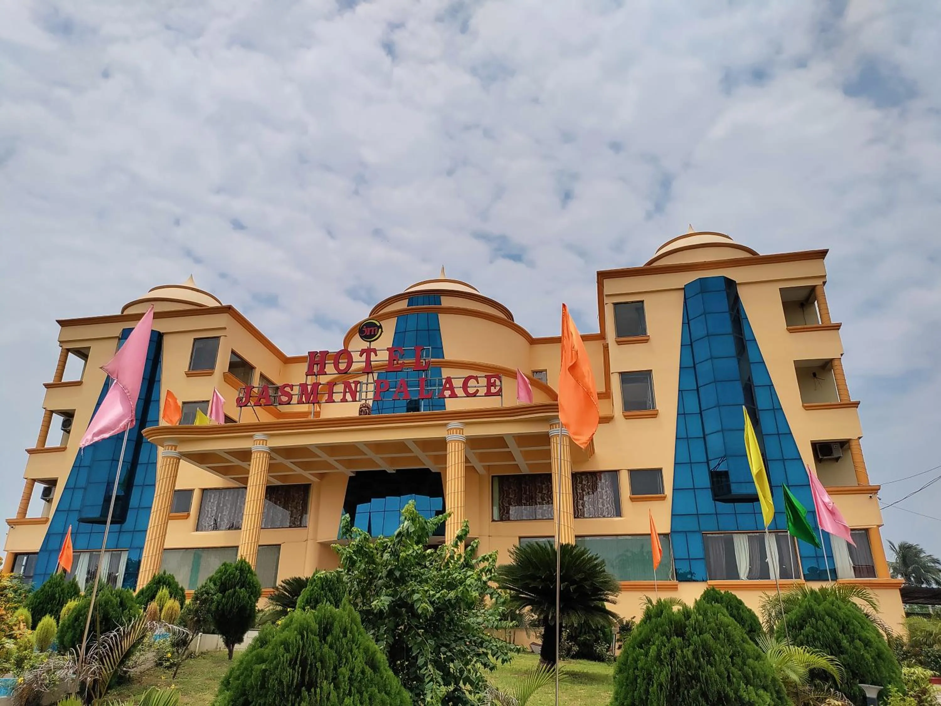 Property building in Hotel Jasmin Palace