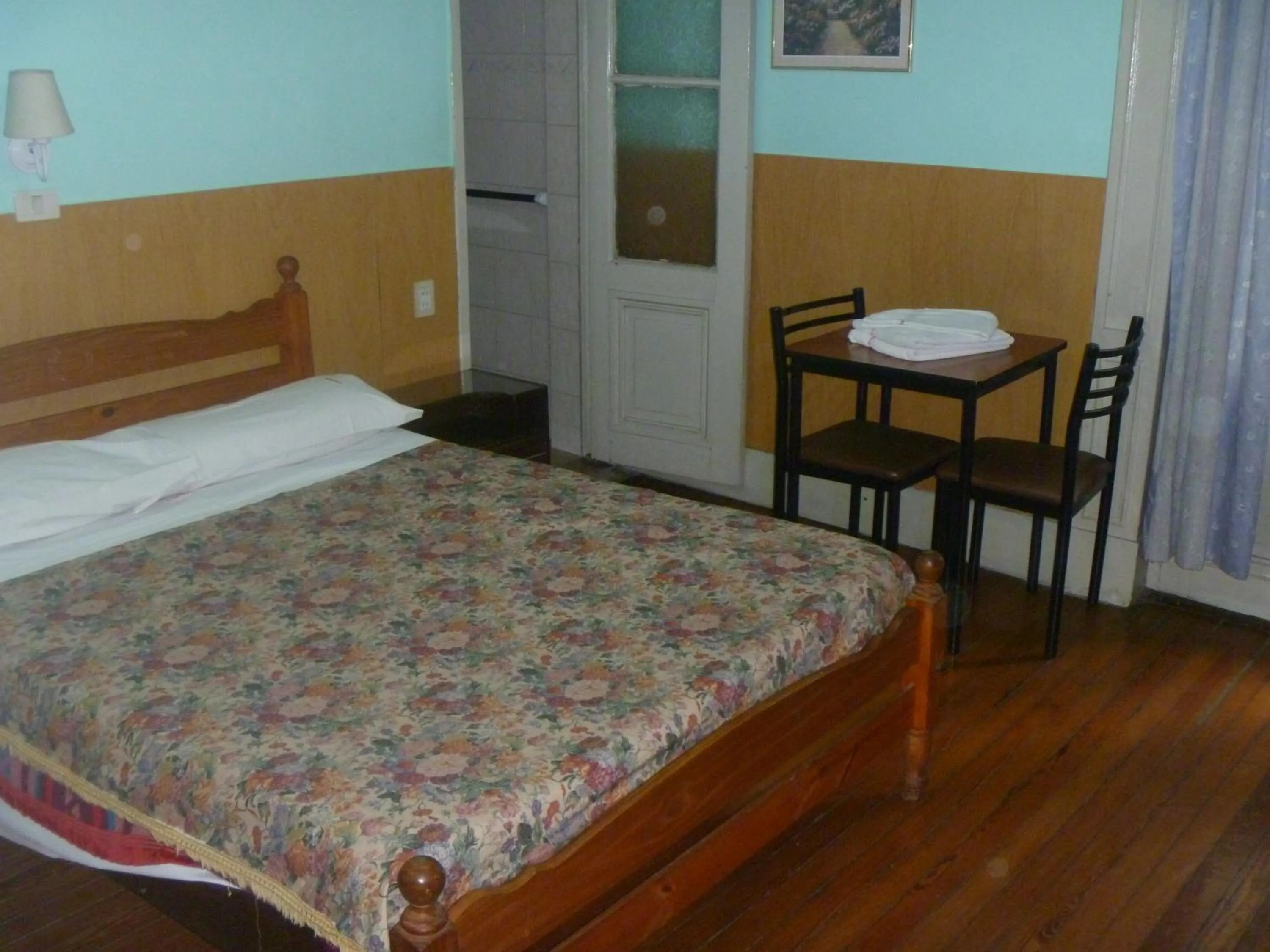 Bedroom, Bed in Hotel San Martin