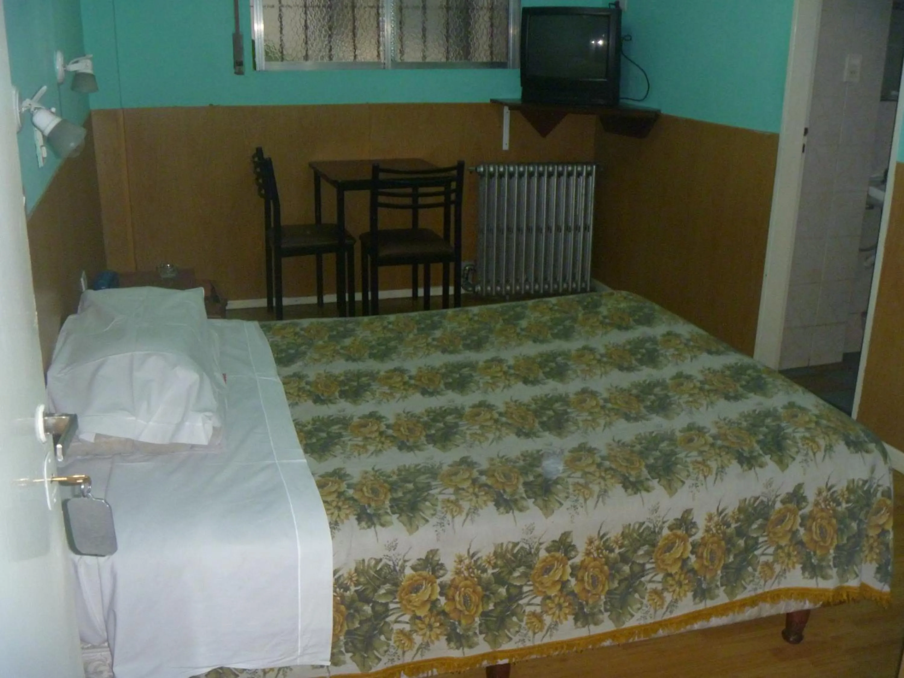 Bedroom, Bed in Hotel San Martin
